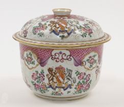 A Paris (Samson) porcelain Chinese export style famille rose jardinière and cover, second half 19...