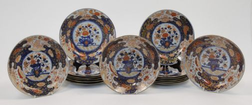 A group of Japanese Imari porcelain, Edo period, 18th century, to include twelve plates and three...