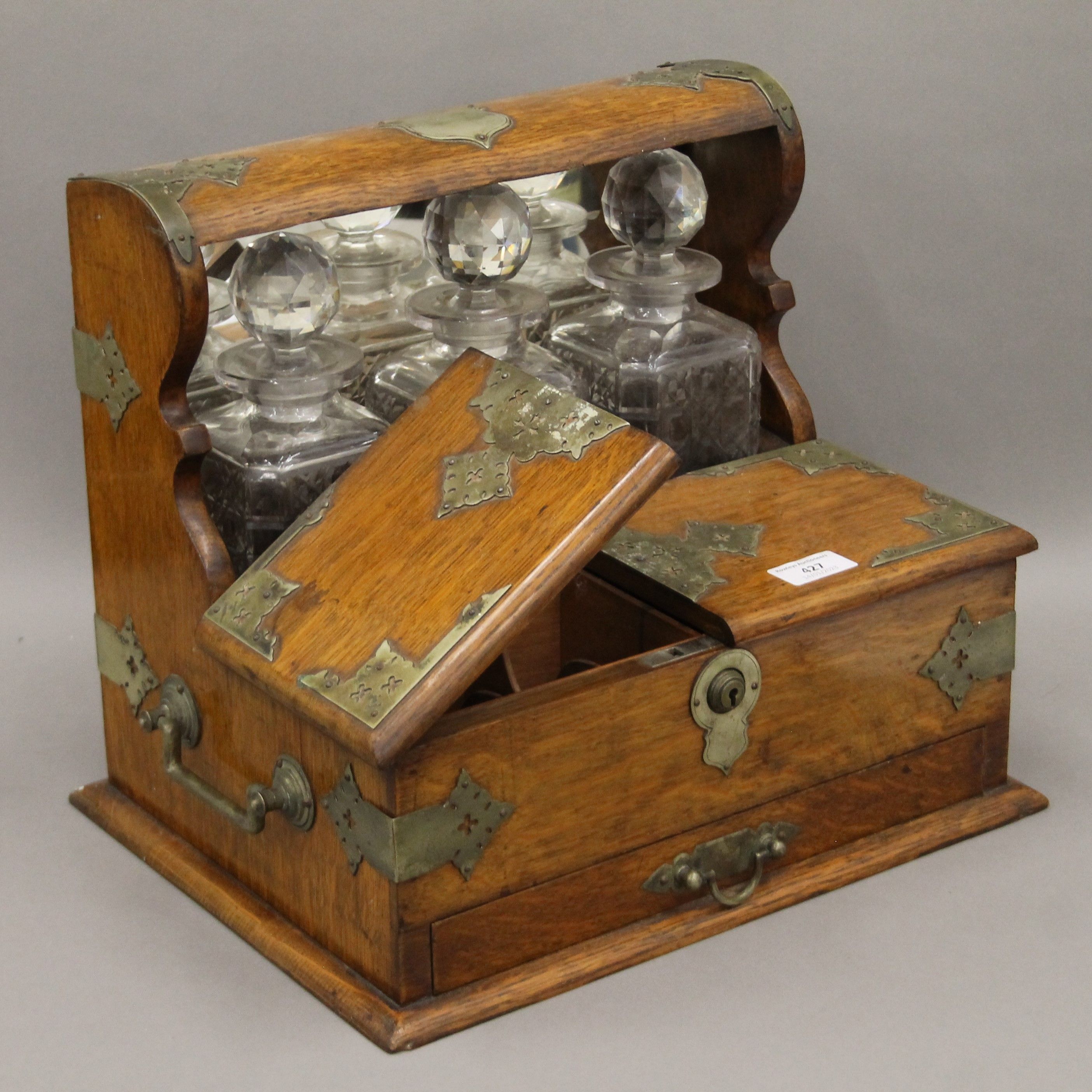 A Victorian silver plate mounted oak games box tantalus. 37 cm wide. - Image 5 of 5