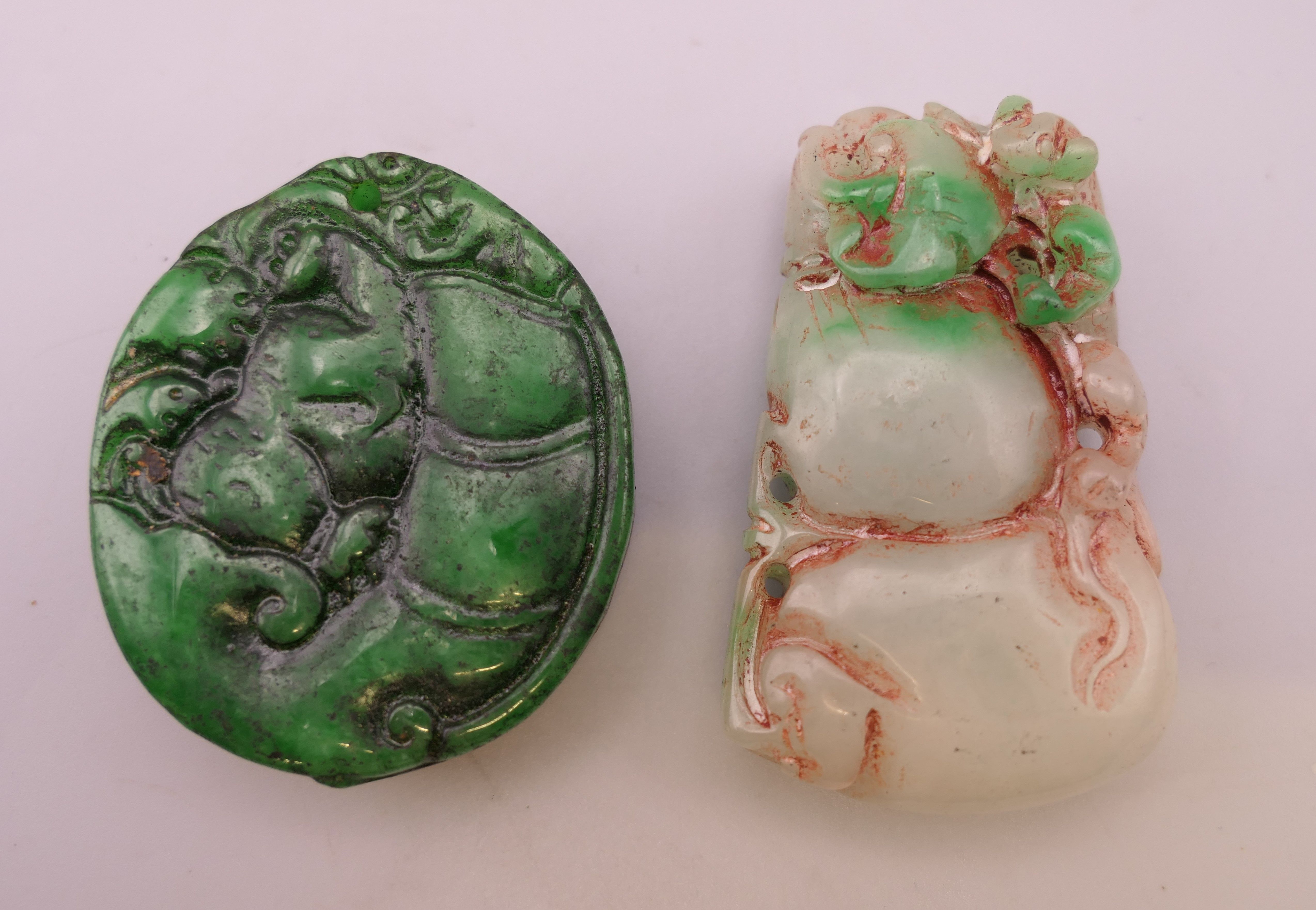 Two jade pendants. The largest 5.5 cm high. - Image 2 of 3