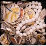 A quantity of Kerry Richardson Keramika designer jewellery.