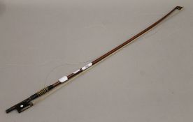 A violin bow. 74.5 cm long. Note: This lot has a current ivory exemption certificate.