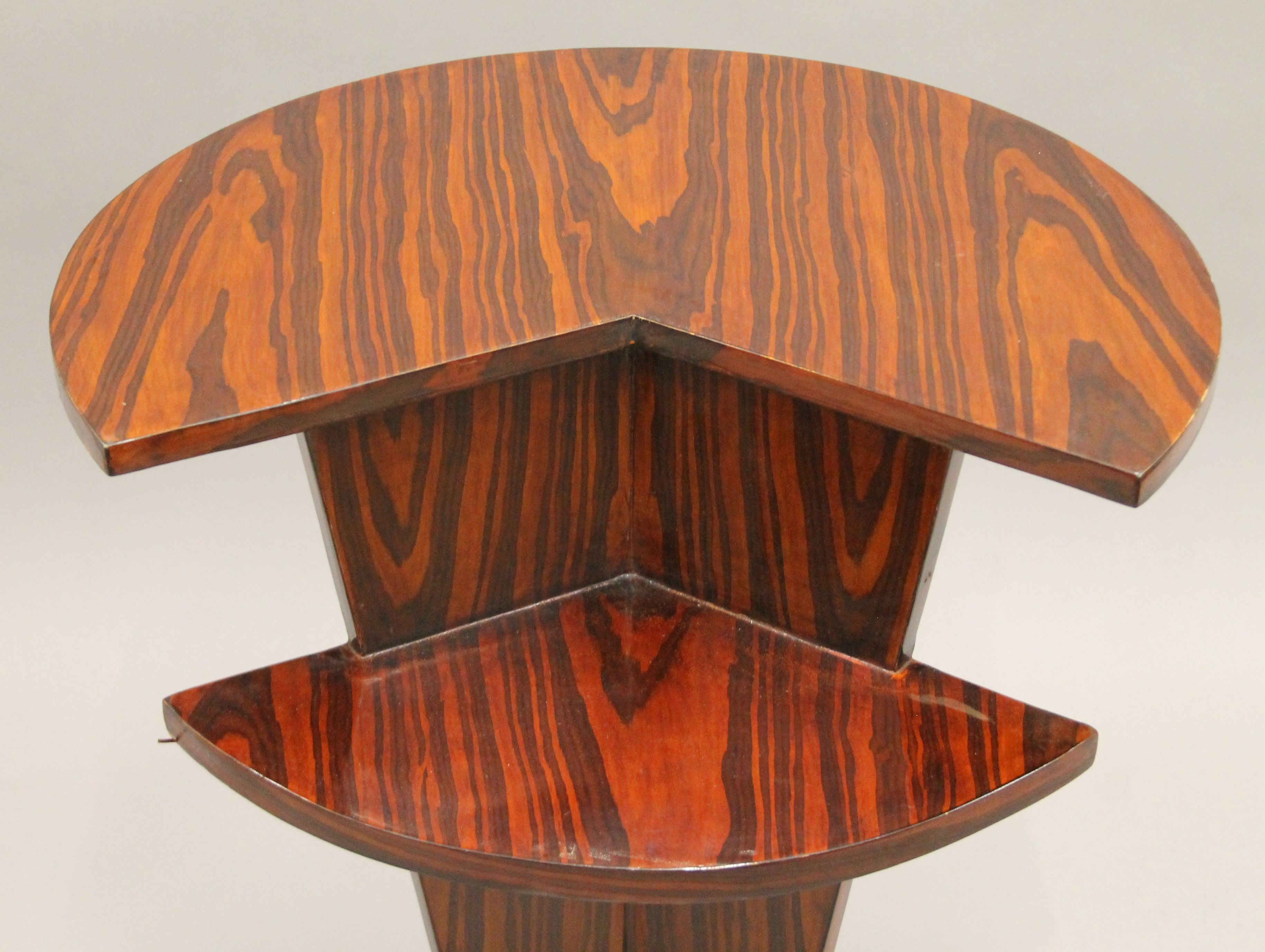 An Art Deco style table. 65 cm high. - Image 3 of 4
