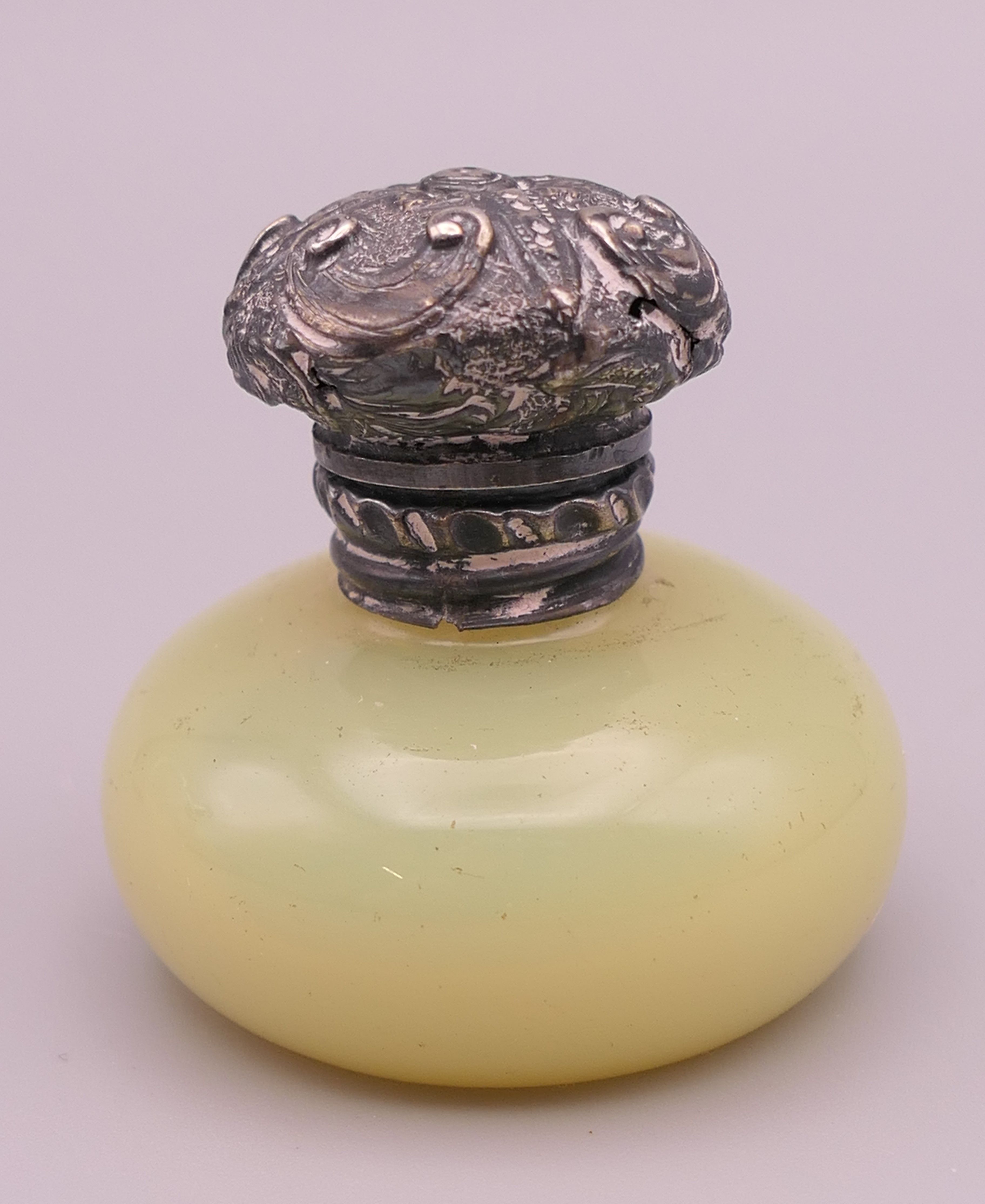 Four vintage perfume/scent bottles. Largest 8 cm high. - Image 4 of 8