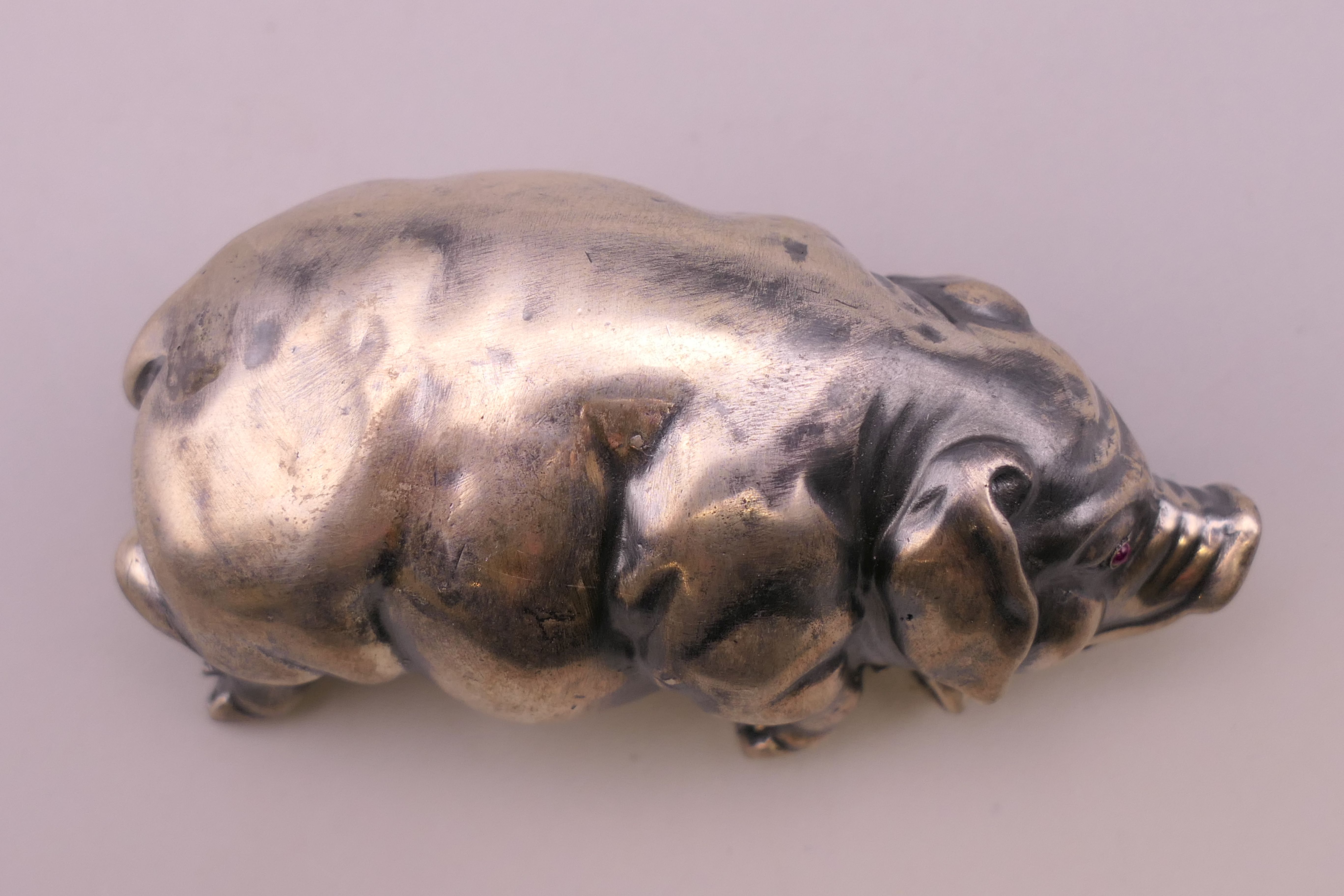 A silver model of a pig, bearing Russian marks. 7 cm long. - Image 3 of 6