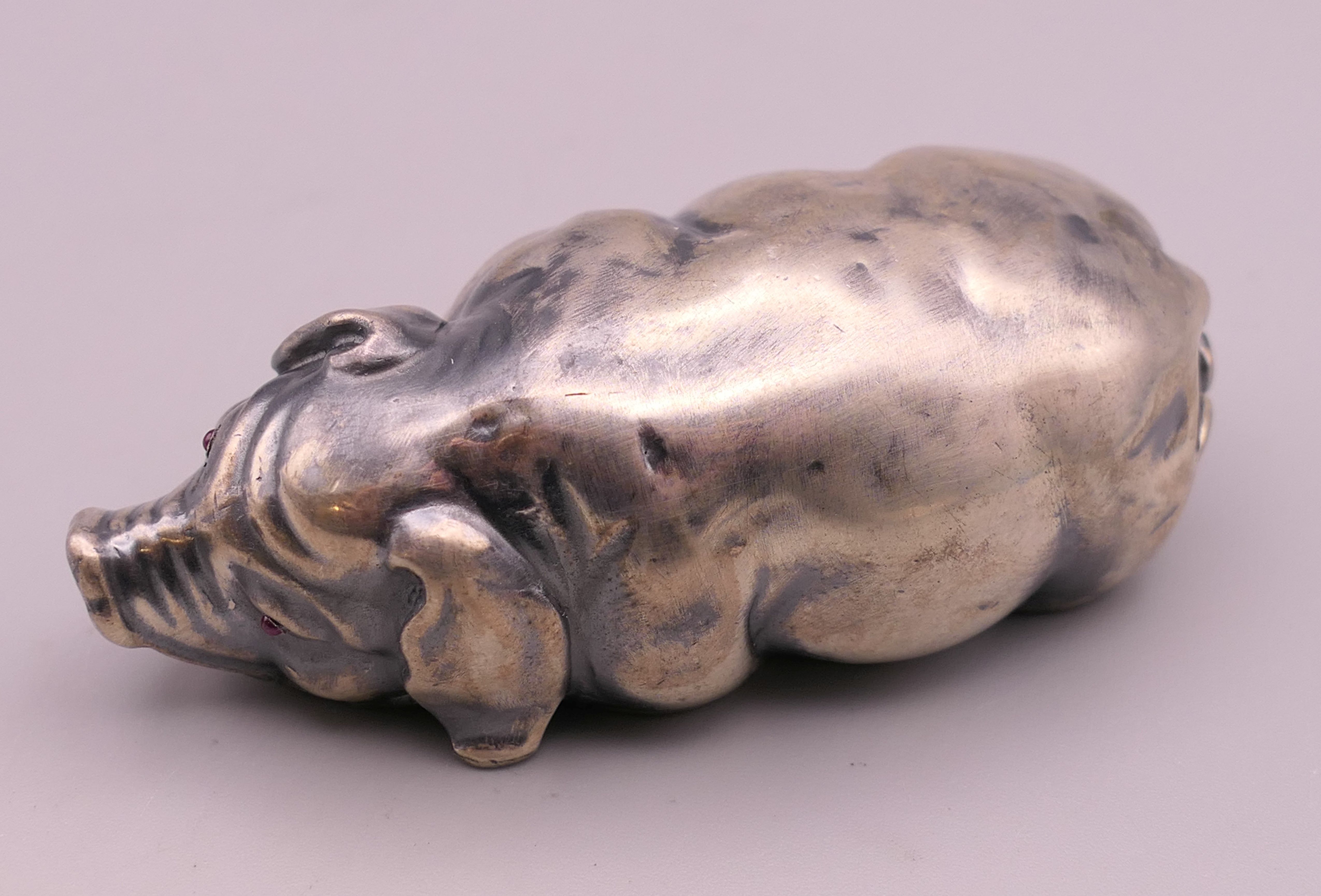 A silver model of a pig, bearing Russian marks. 7 cm long. - Image 2 of 6