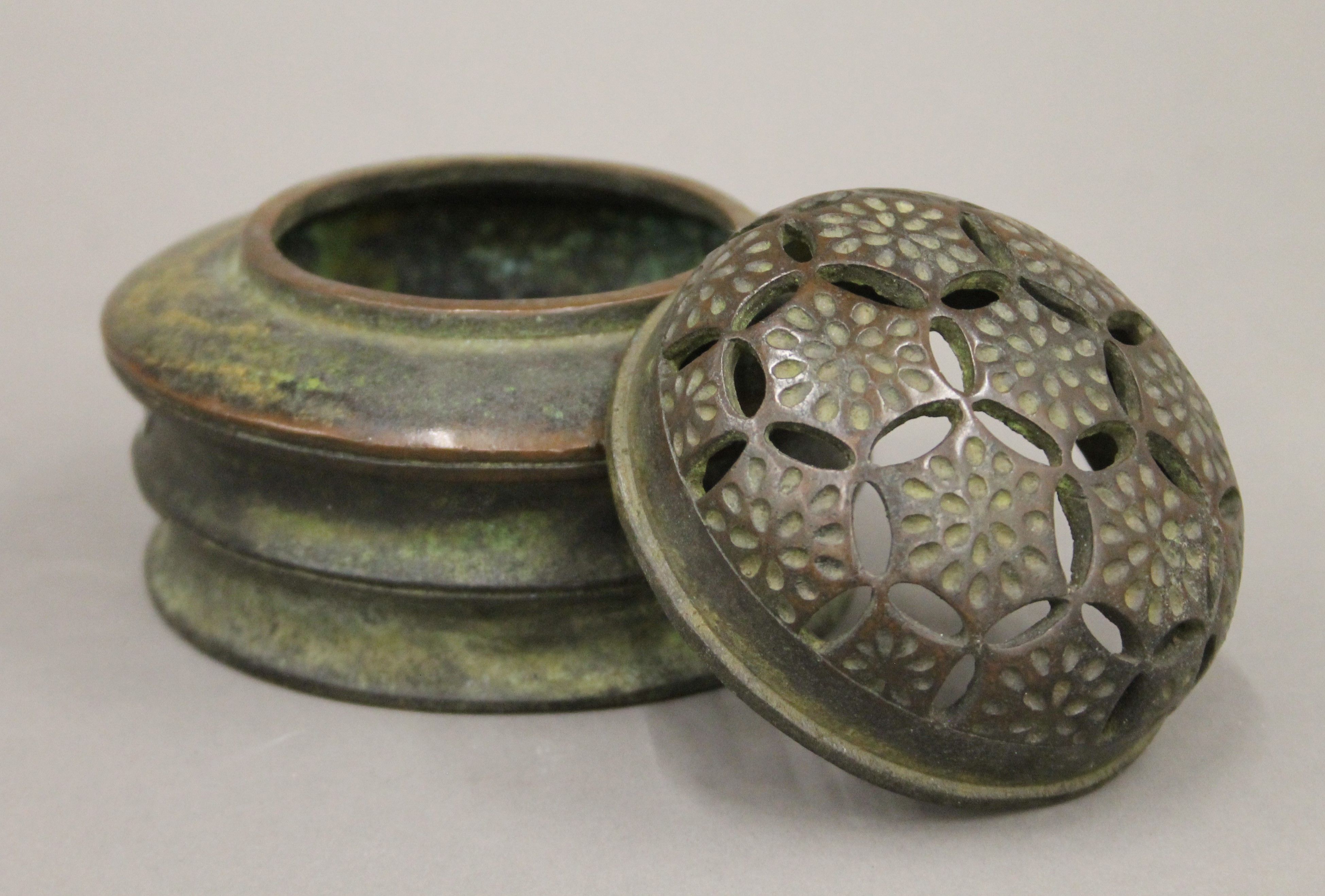 A Chinese bronze lidded censer. 8 cm high. - Image 3 of 10