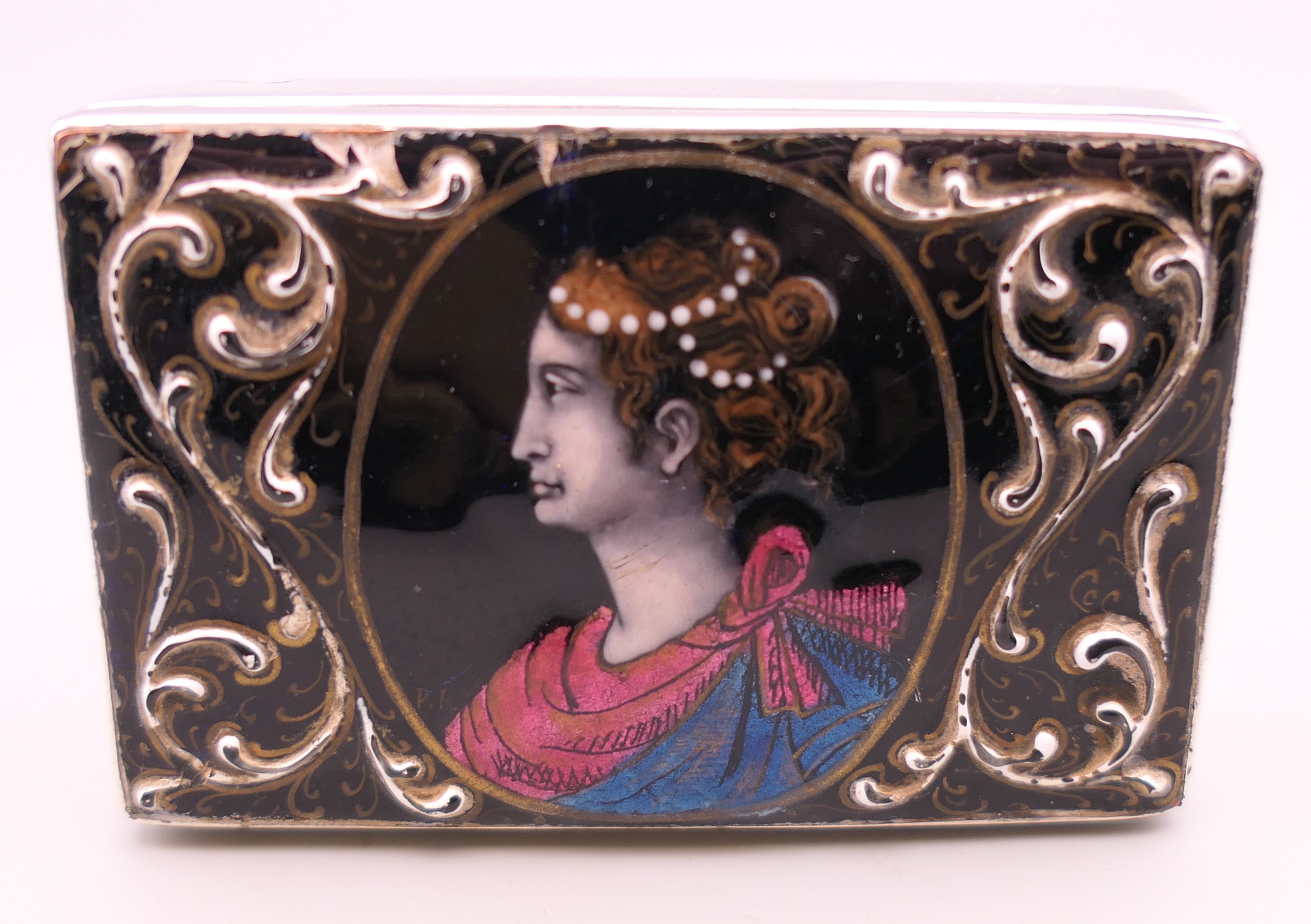 A silver and enamel box. 8.5 x 5.5 cm. - Image 2 of 8