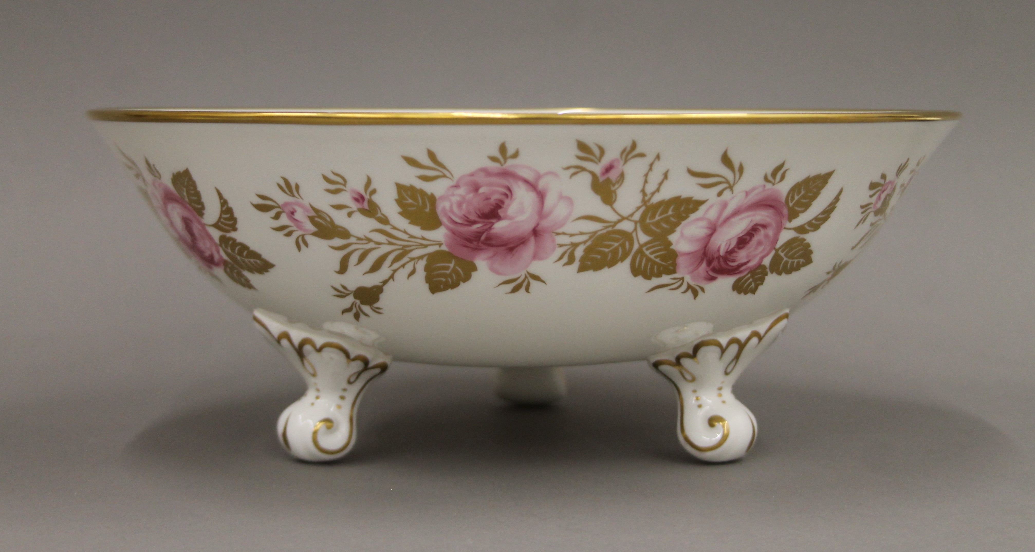 Two boxed Coalport porcelain bowls, made for Queen Elizabeth II Silver Jubilee. - Image 3 of 12