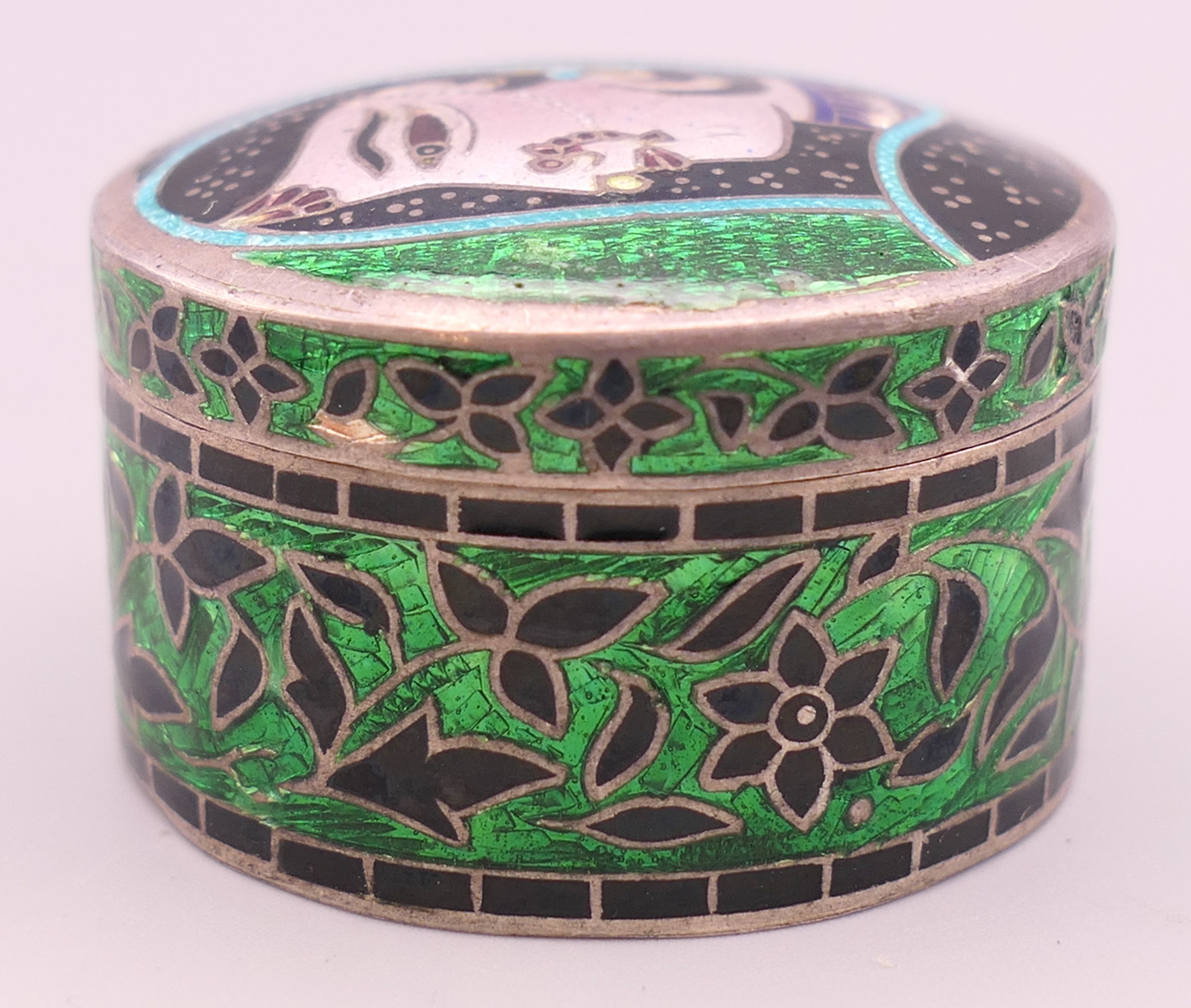 An Indian silver enamel box. 4.25 cm diameter. - Image 5 of 5