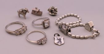 A quantity of silver jewellery. 35 grammes total weight.