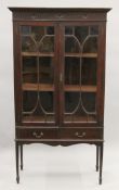 An Edwardian glazed mahogany display cabinet. 92 cm wide x 168 cm high.