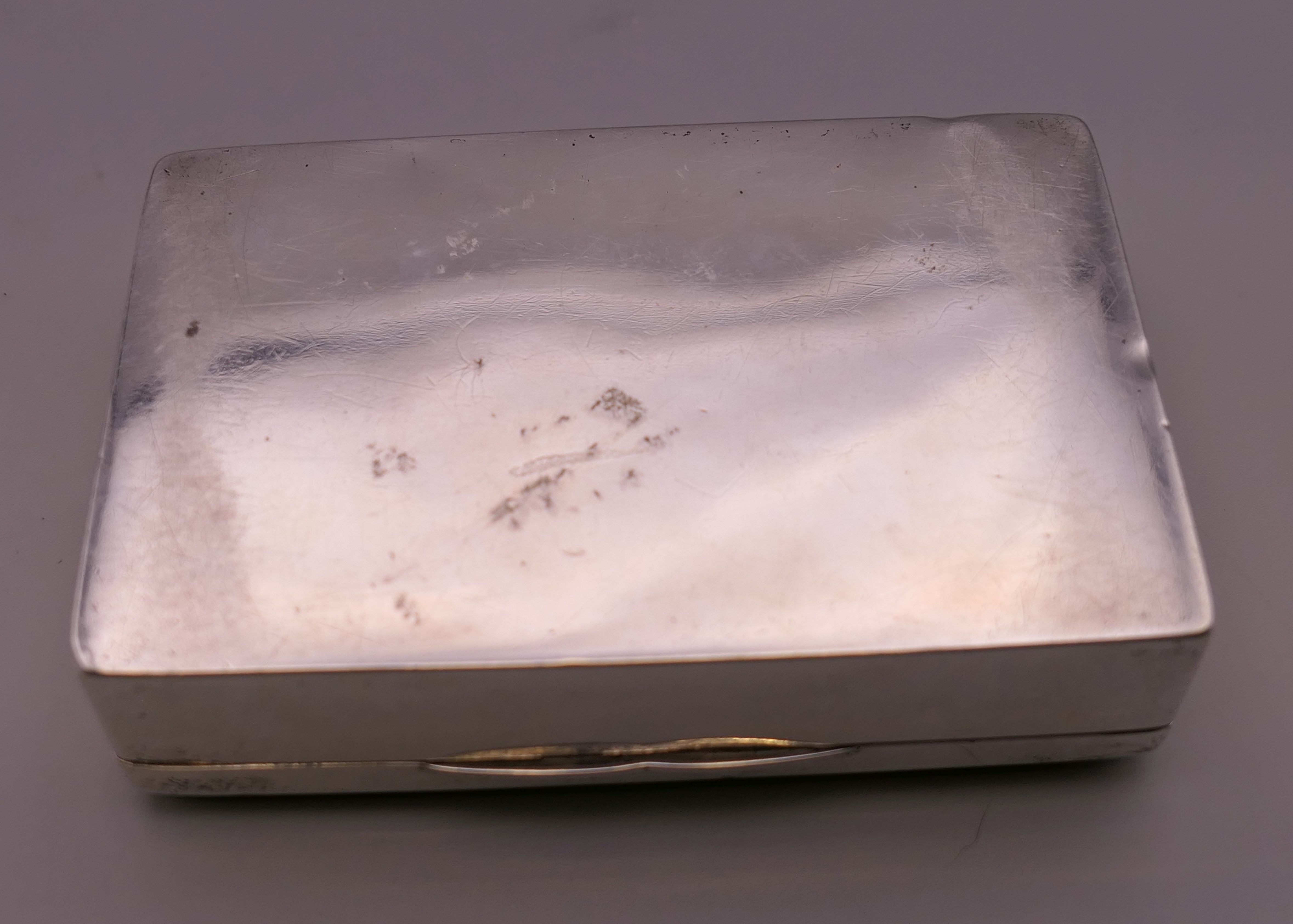 A silver and enamel box. 8.5 x 5.5 cm. - Image 4 of 8