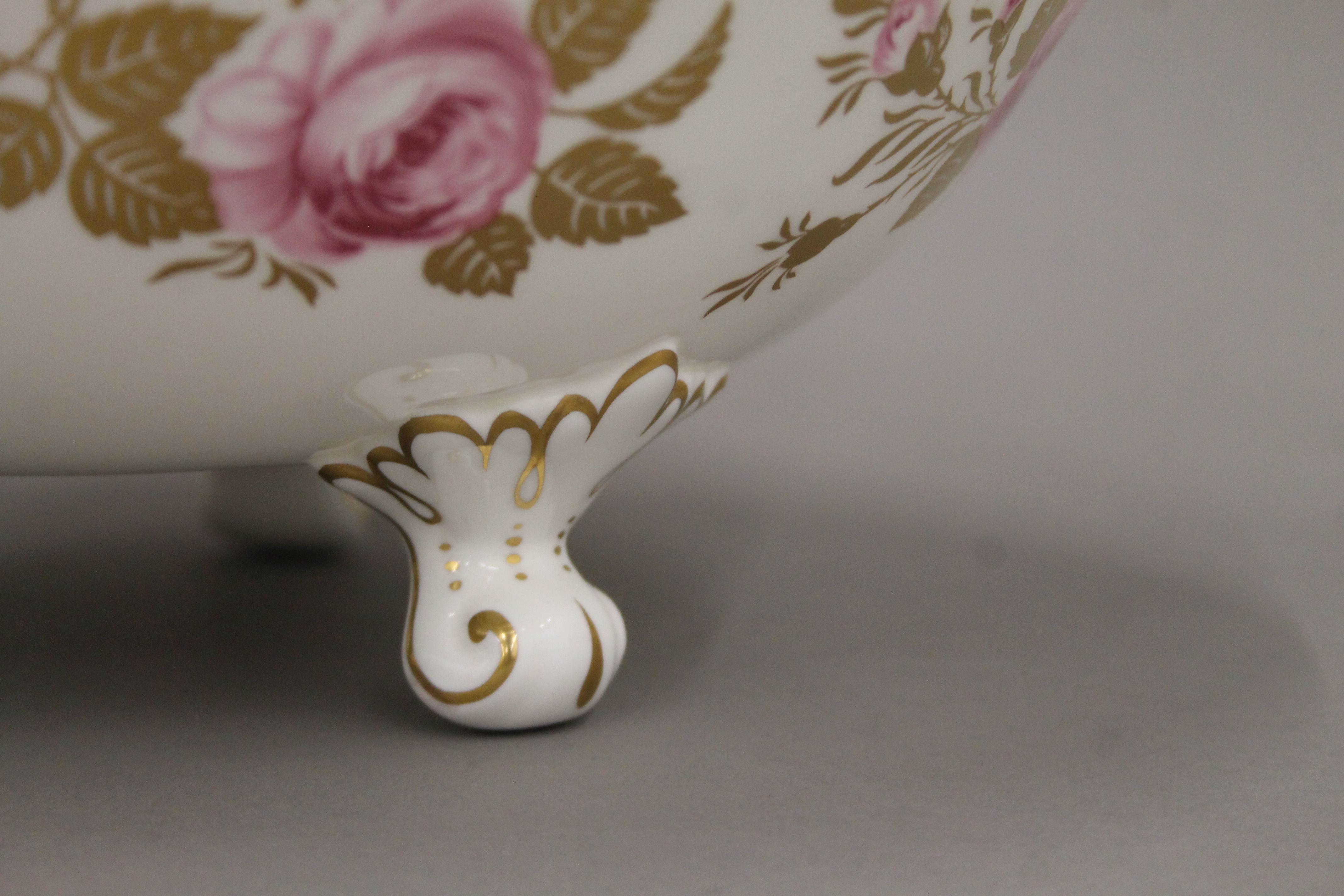 Two boxed Coalport porcelain bowls, made for Queen Elizabeth II Silver Jubilee. - Image 6 of 12