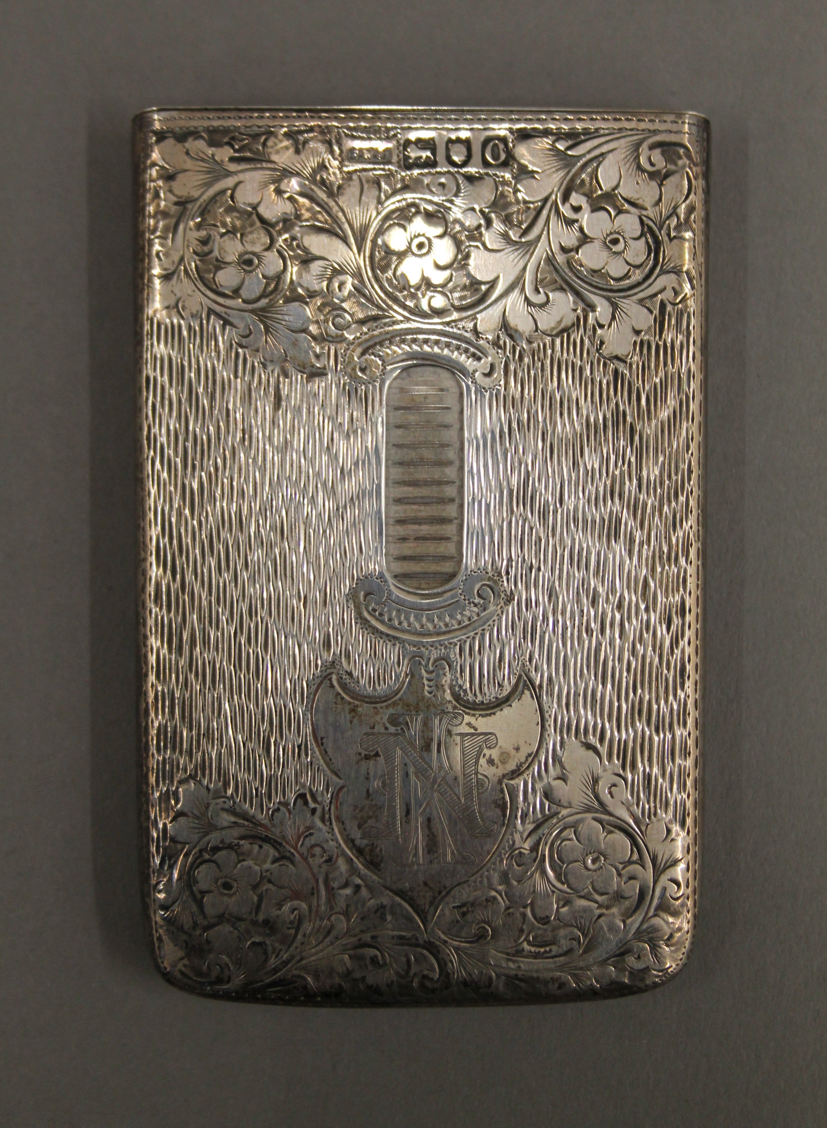 A silver card case. 5.5 cm wide. 63.4 grammes. - Image 2 of 5