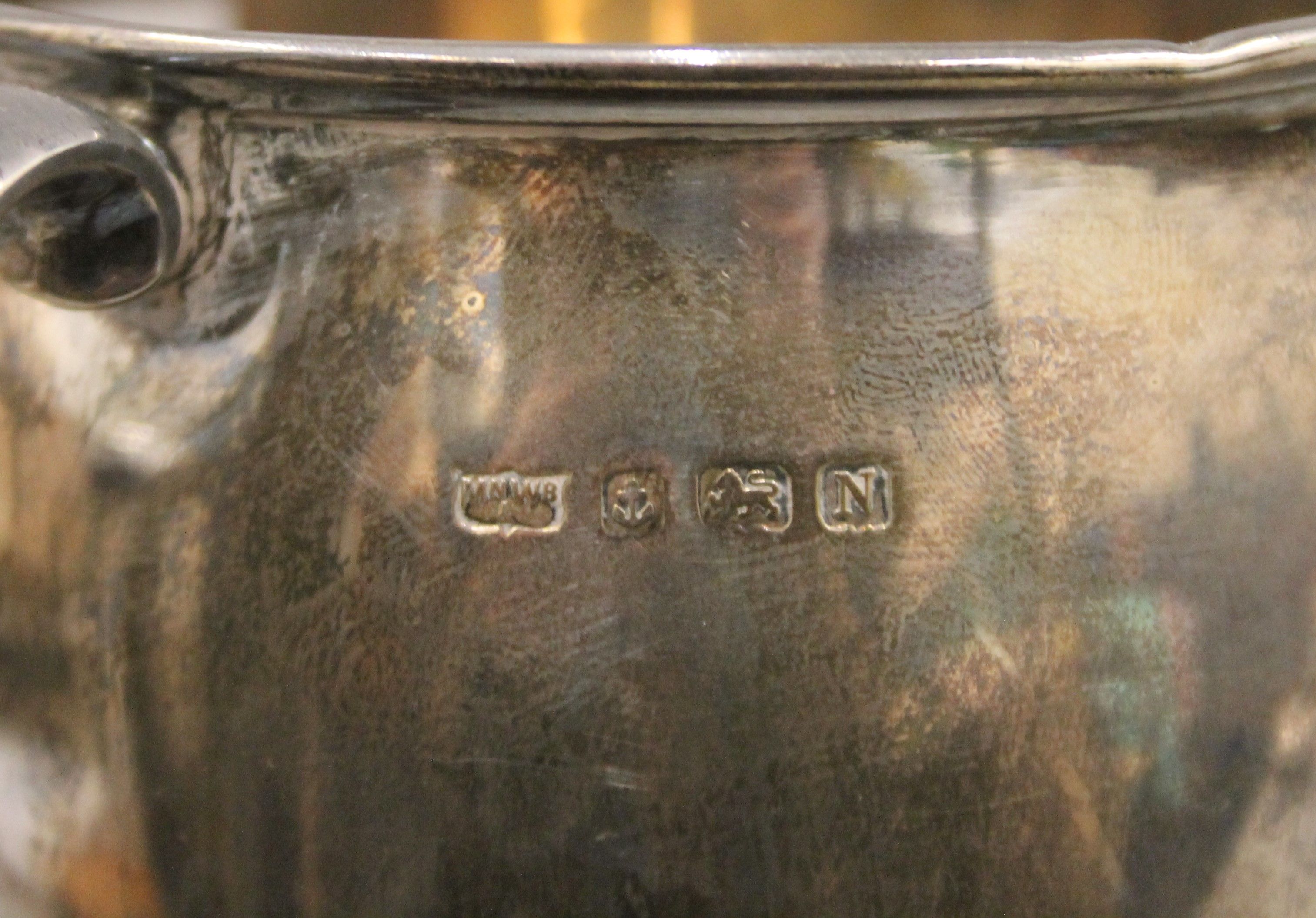 A silver twin handled trophy cup on stand. 24 cm high overall. 366.8 grammes. - Image 6 of 6