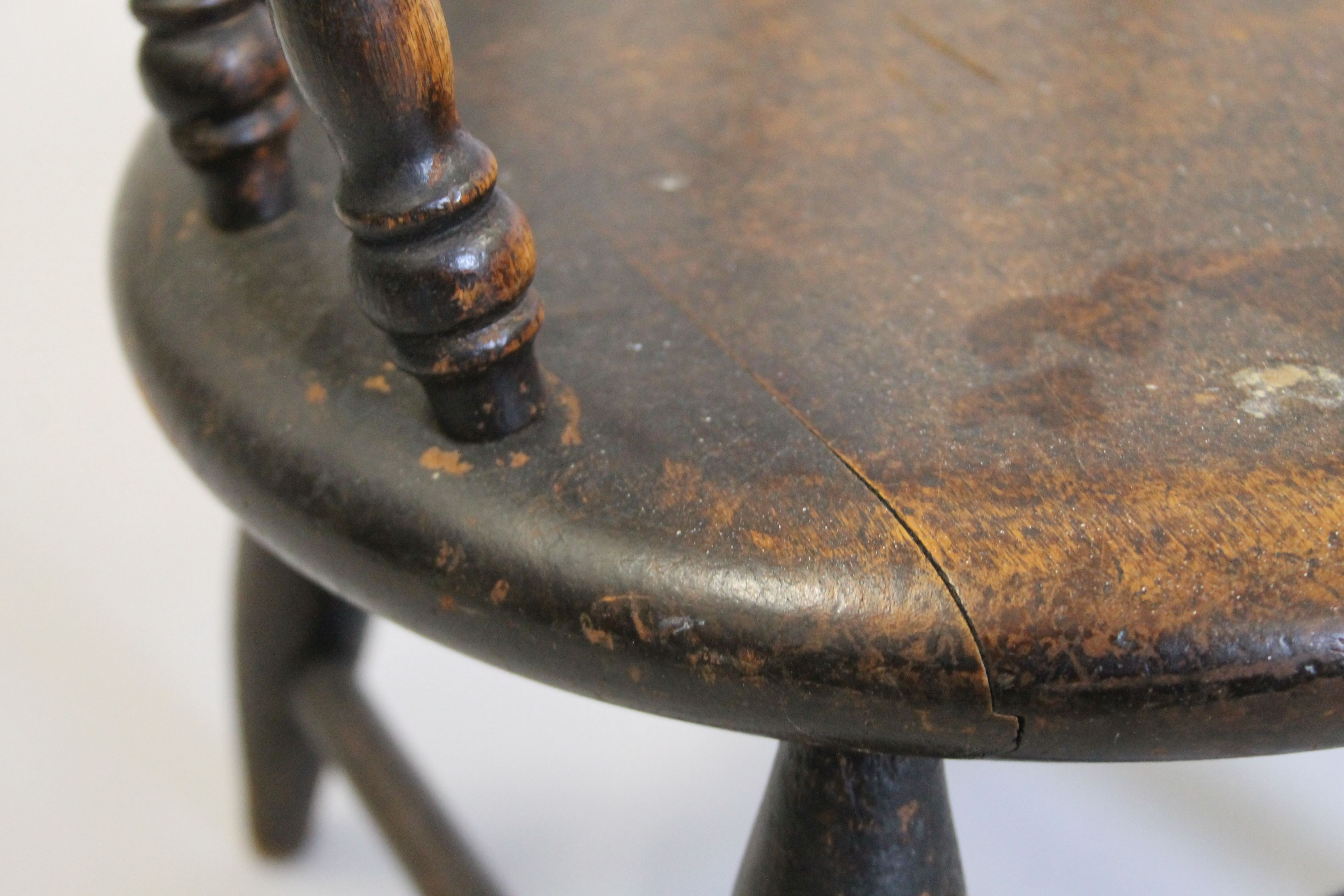 A Victorian child's smokers bow armchair. 36.5 cm wide. - Image 5 of 6