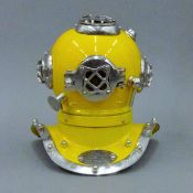 A small model of a diver's helmet. 17 cm high.