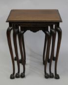 An early 20th century mahogany nest of three tables. 48 cm wide.