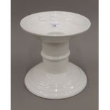 A porcelain ham stand. 19.5 cm high.