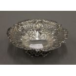 A silver bon bon dish, hallmarked Birmingham 1893. 11 cm diameter. 45.4 grammes.