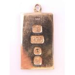 A 9 ct gold bar/ingot pendant, the reverse with initials. 2.25 cm x 3.