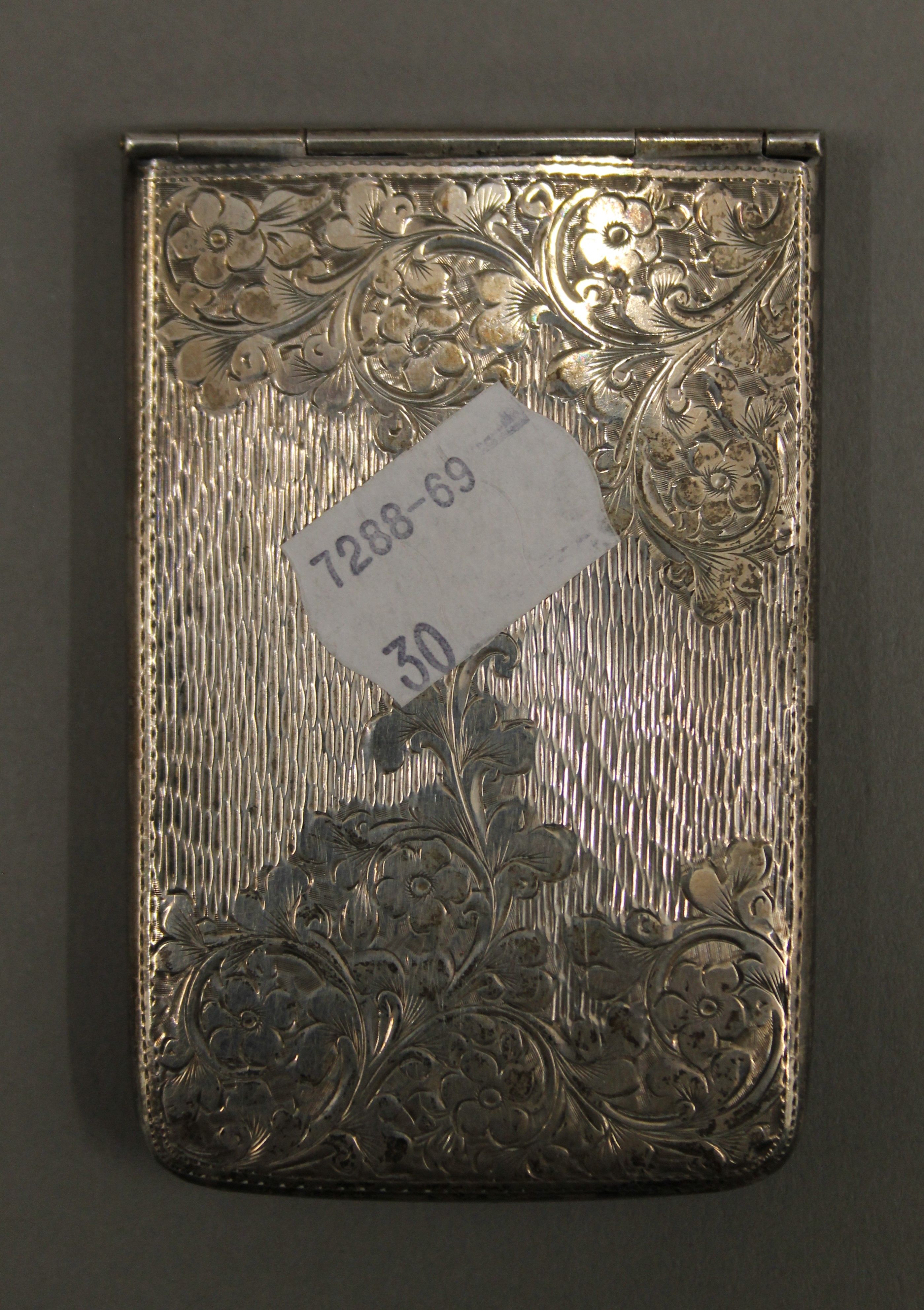 A silver card case. 5.5 cm wide. 63.4 grammes. - Image 5 of 5