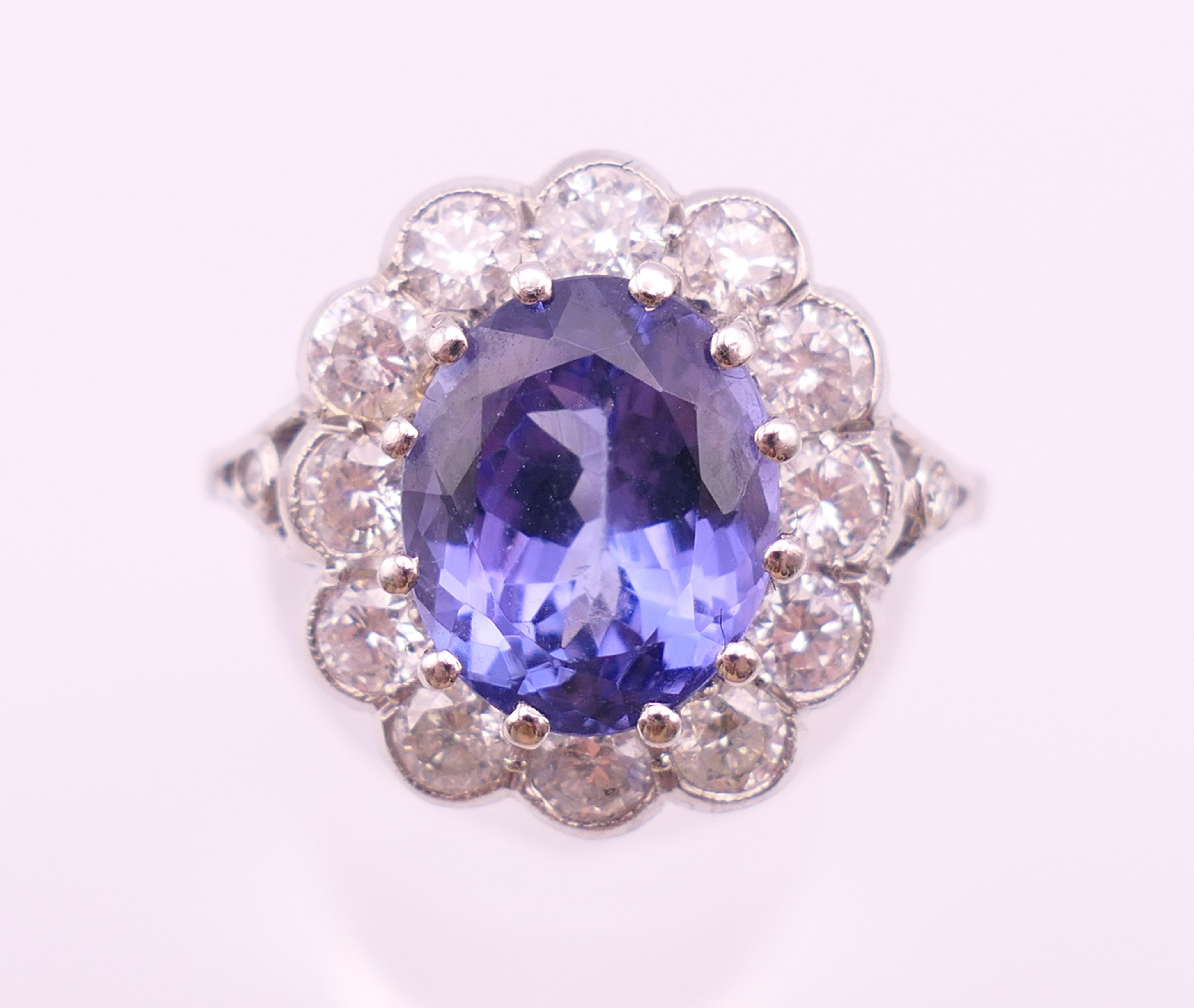 An 18 ct white gold ring with central tanzanite of 2.