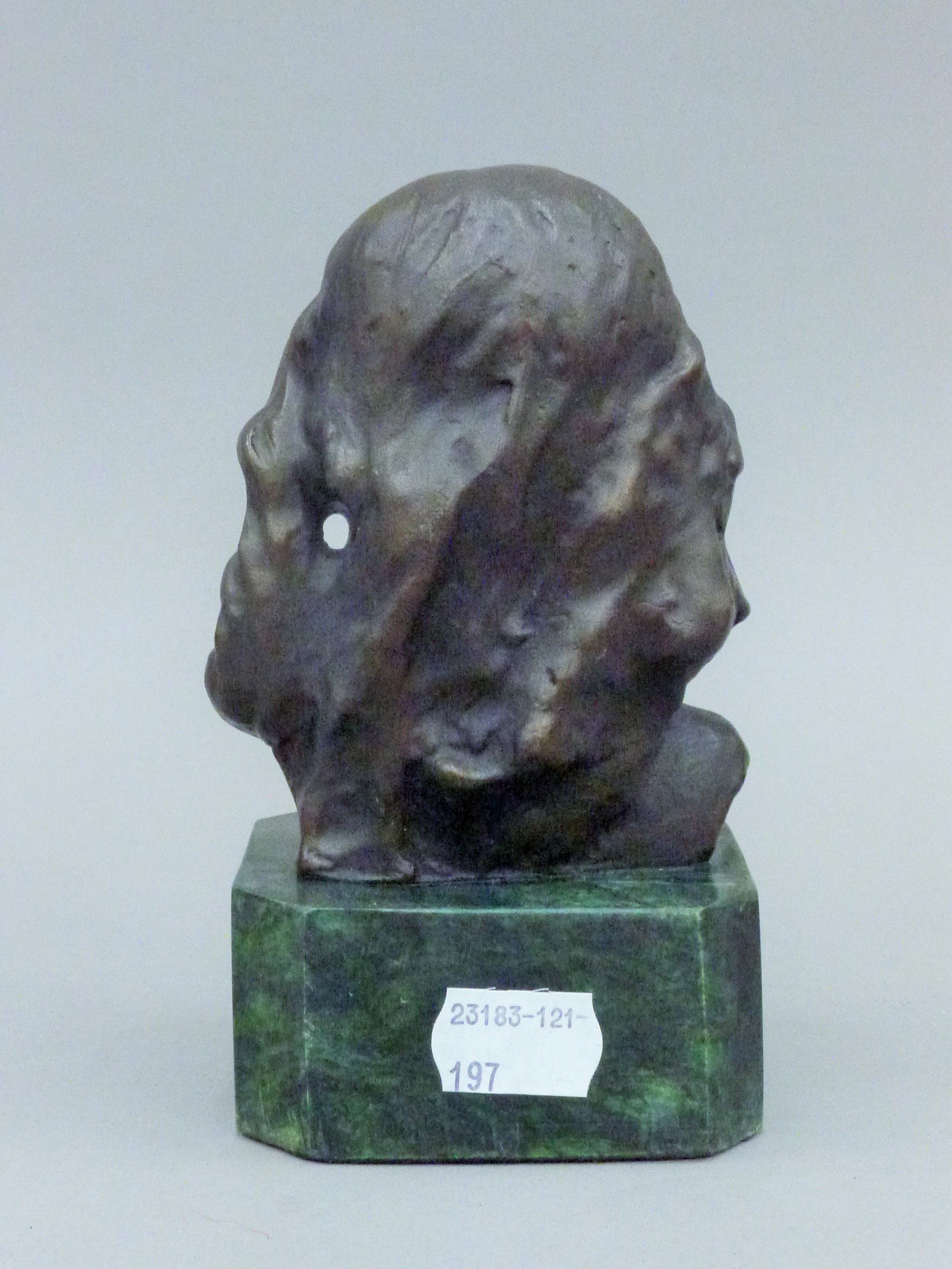 A bronze bust of a young girl on a plinth base. 15 cm high. - Image 4 of 4