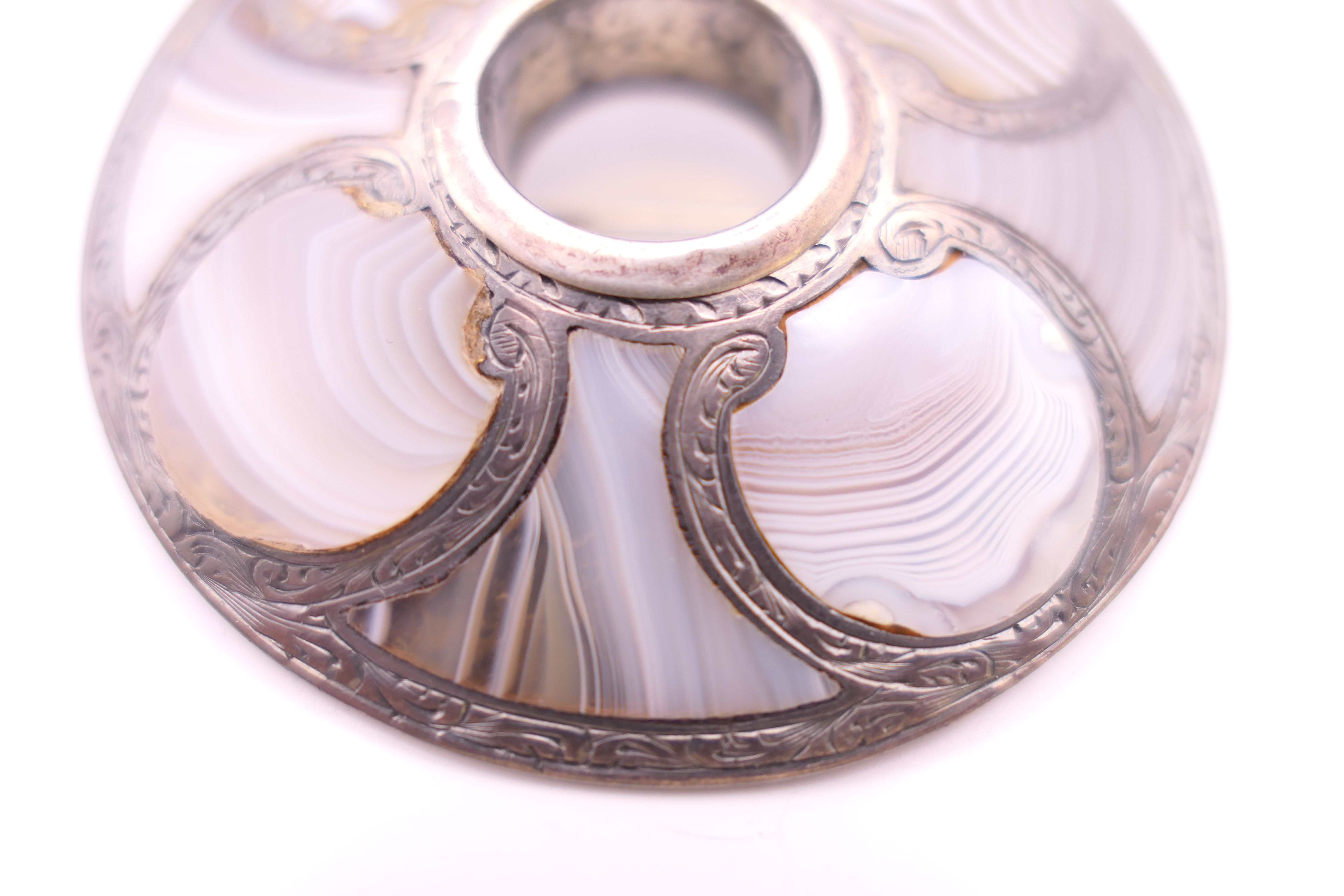 A banded agate and worked silver circular antique Scottish brooch, initials to reverse. - Image 2 of 4