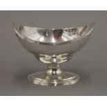 A Georgian silver navette pedestal bowl. 13 cm wide. 128.8 grammes.