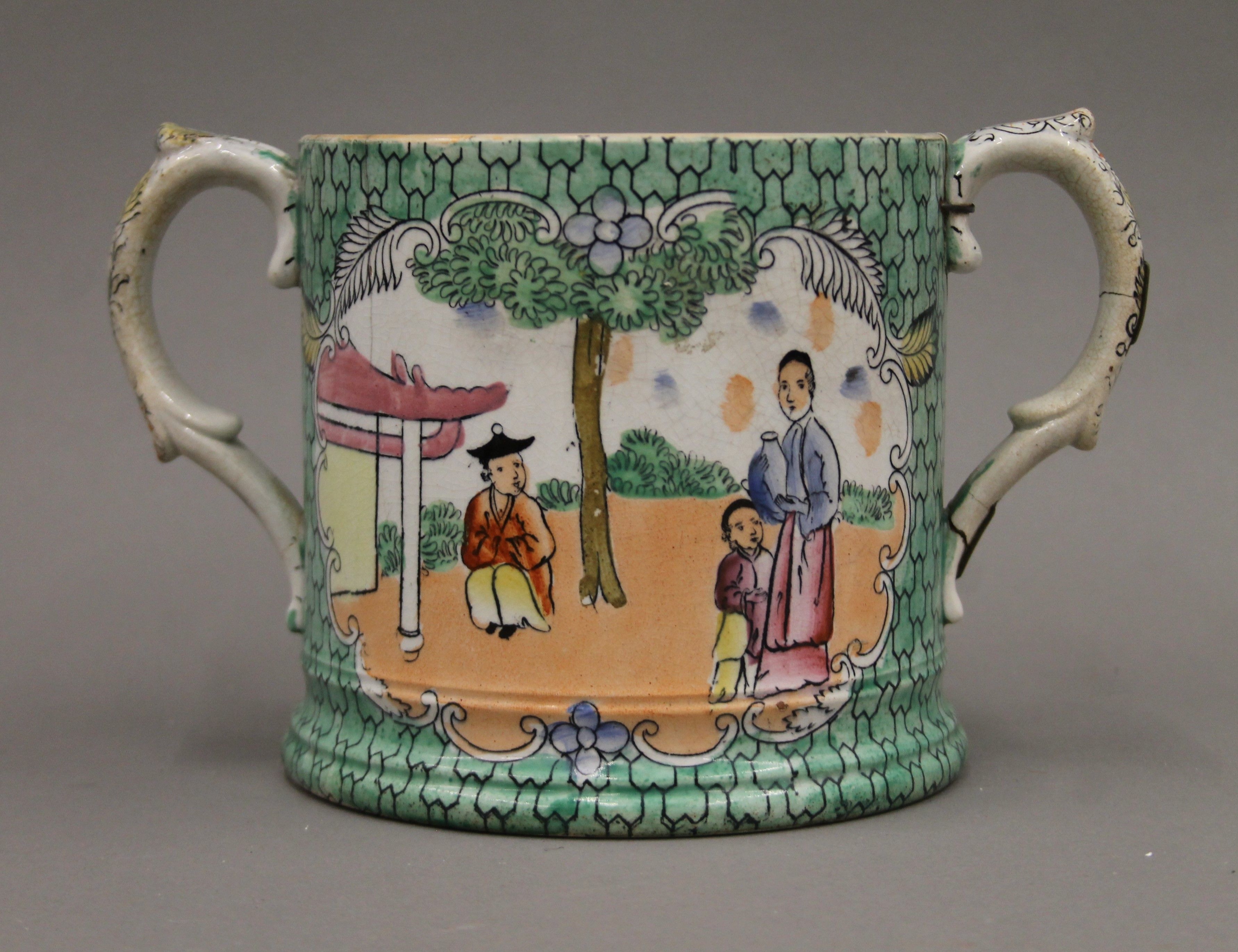 A late 18th/early 19th century English loving cup in the chinoiserie style, - Image 2 of 5