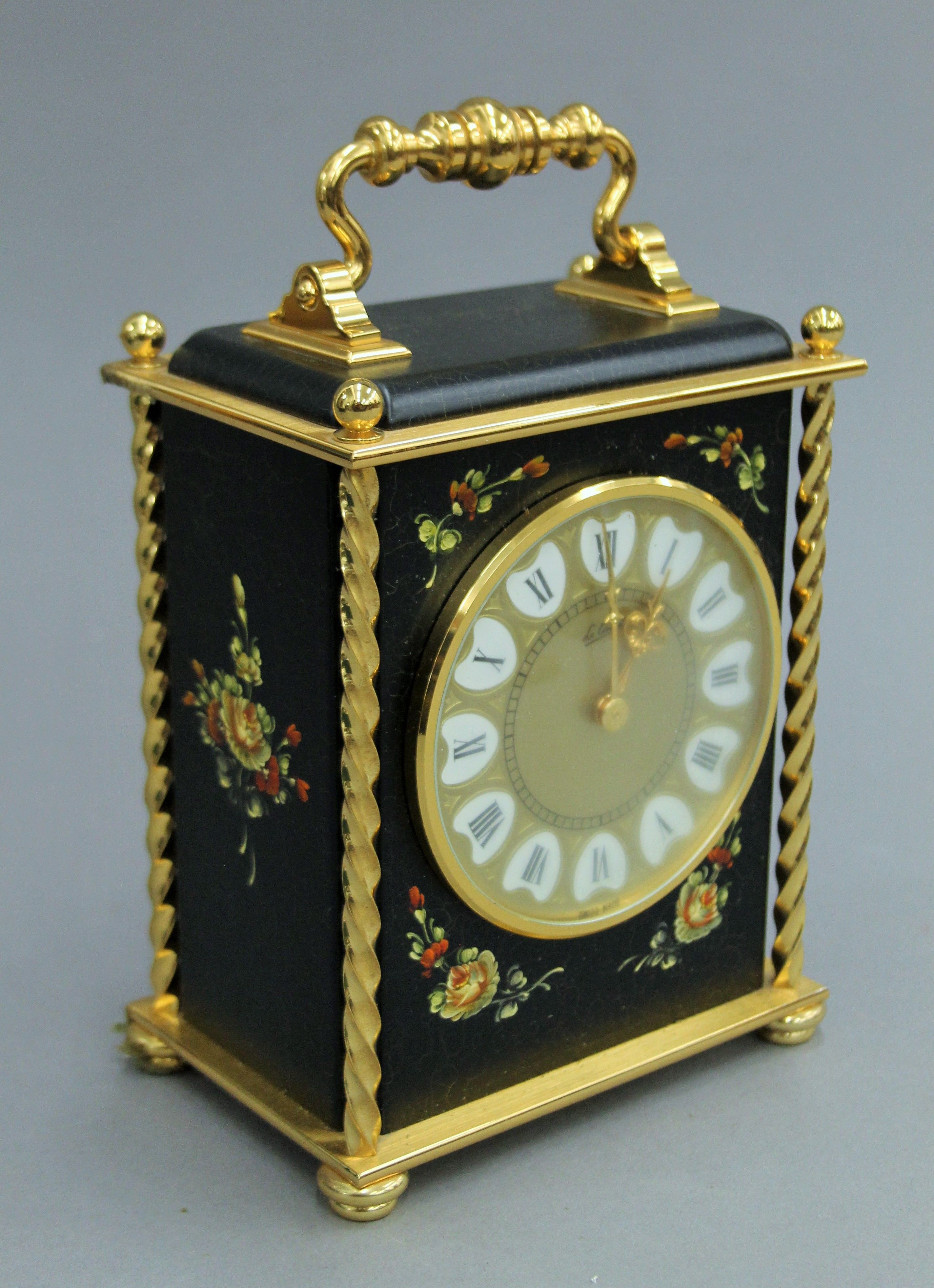 A vintage mantle clock. 18 cm high. - Image 3 of 4