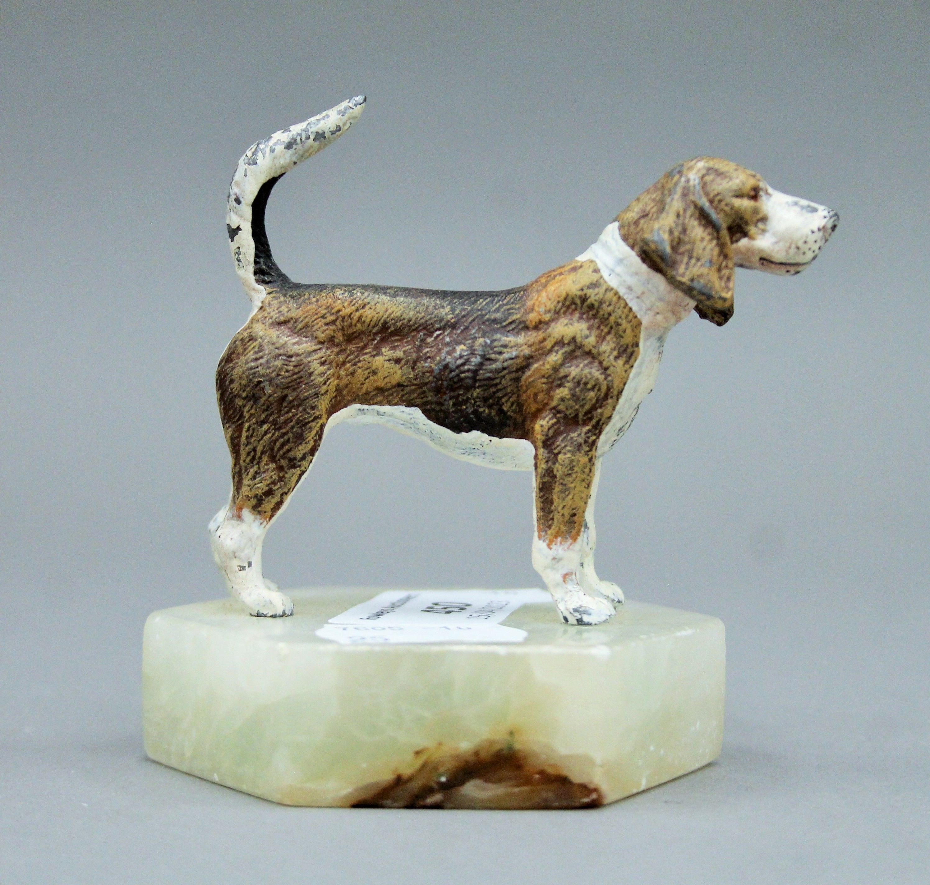 A cold painted white metal model of a beagle on a plinth base. 8 cm high overall. - Image 2 of 2