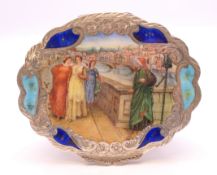 A Continental 800 silver and enamel compact. 9.5 cm wide. 112.4 grammes total weight.