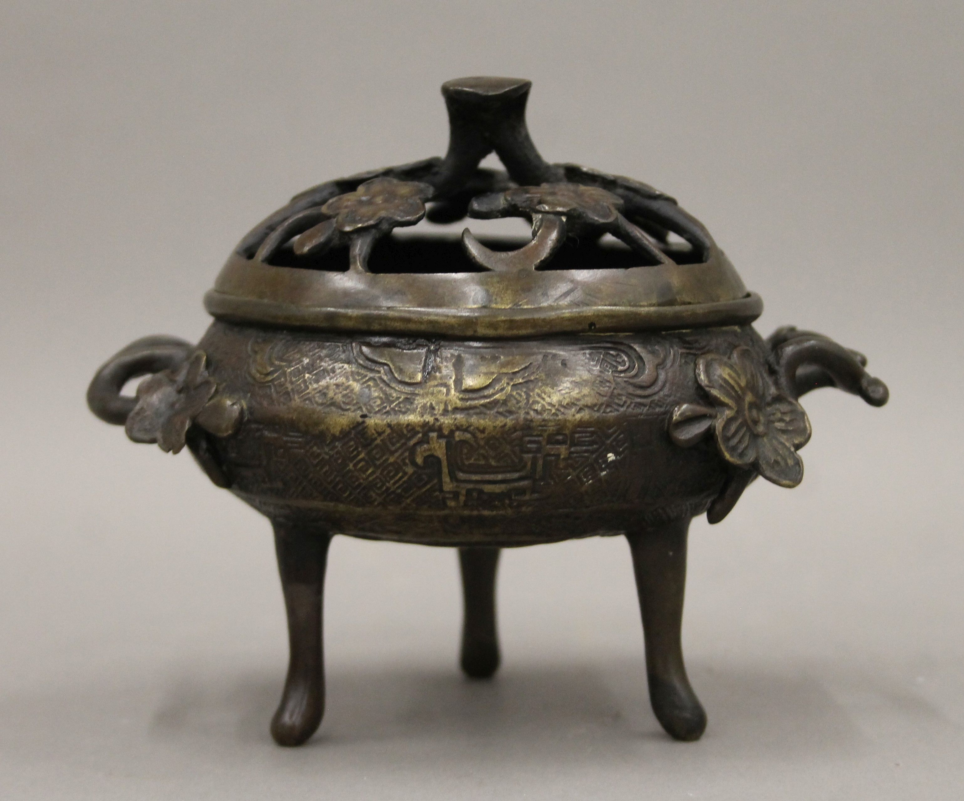 A Chinese bronze teapot with four character seal mark to base and a bronze incense burner. - Image 3 of 10