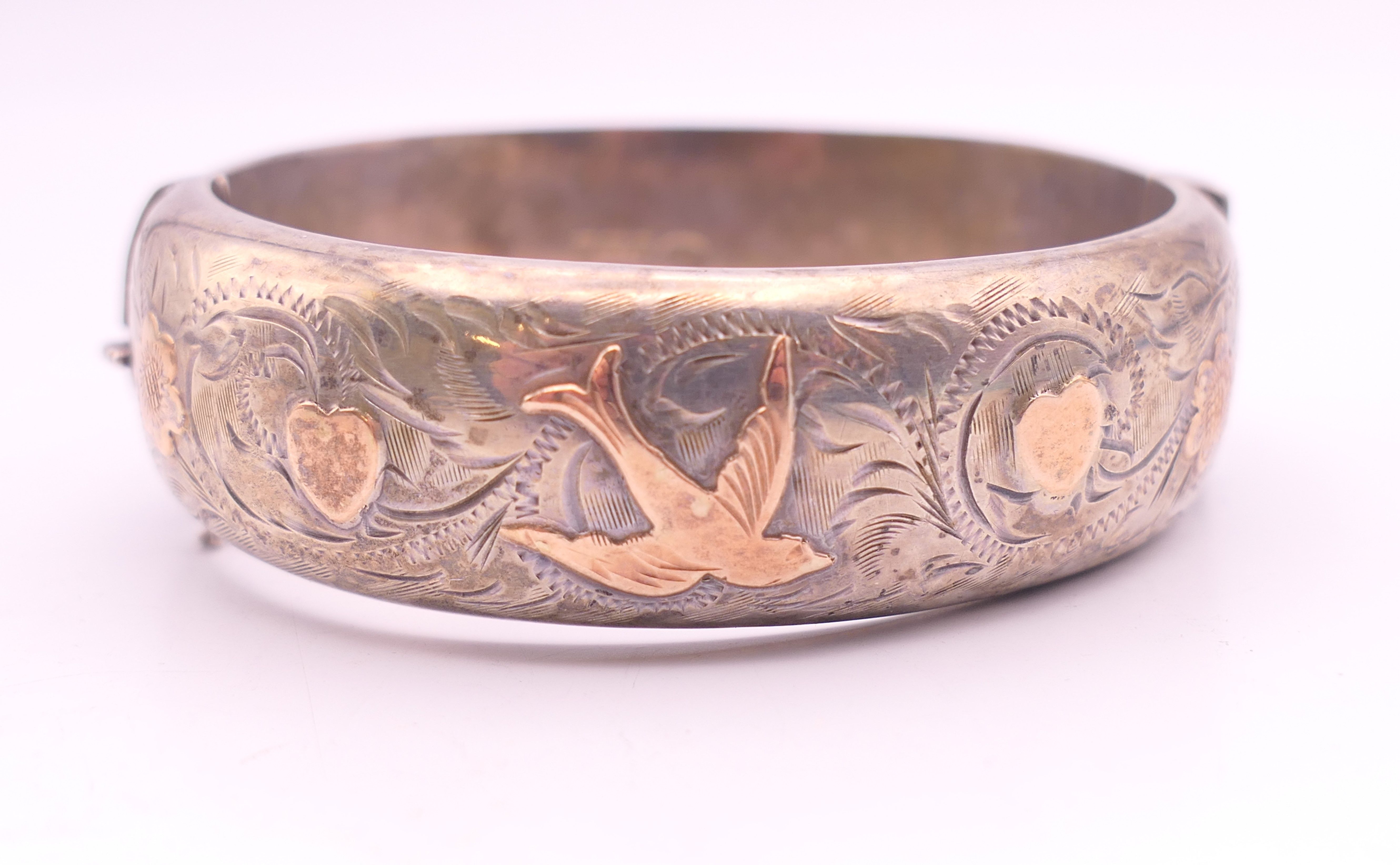 Two unmarked gold mounted silver bangle form bracelets. - Image 6 of 9