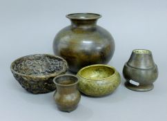 Five antique bronze vessels. The largest 17.5 cm high.