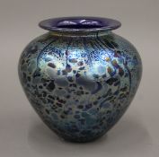 An Isle of Wight glass vase. 11.5 cm high.