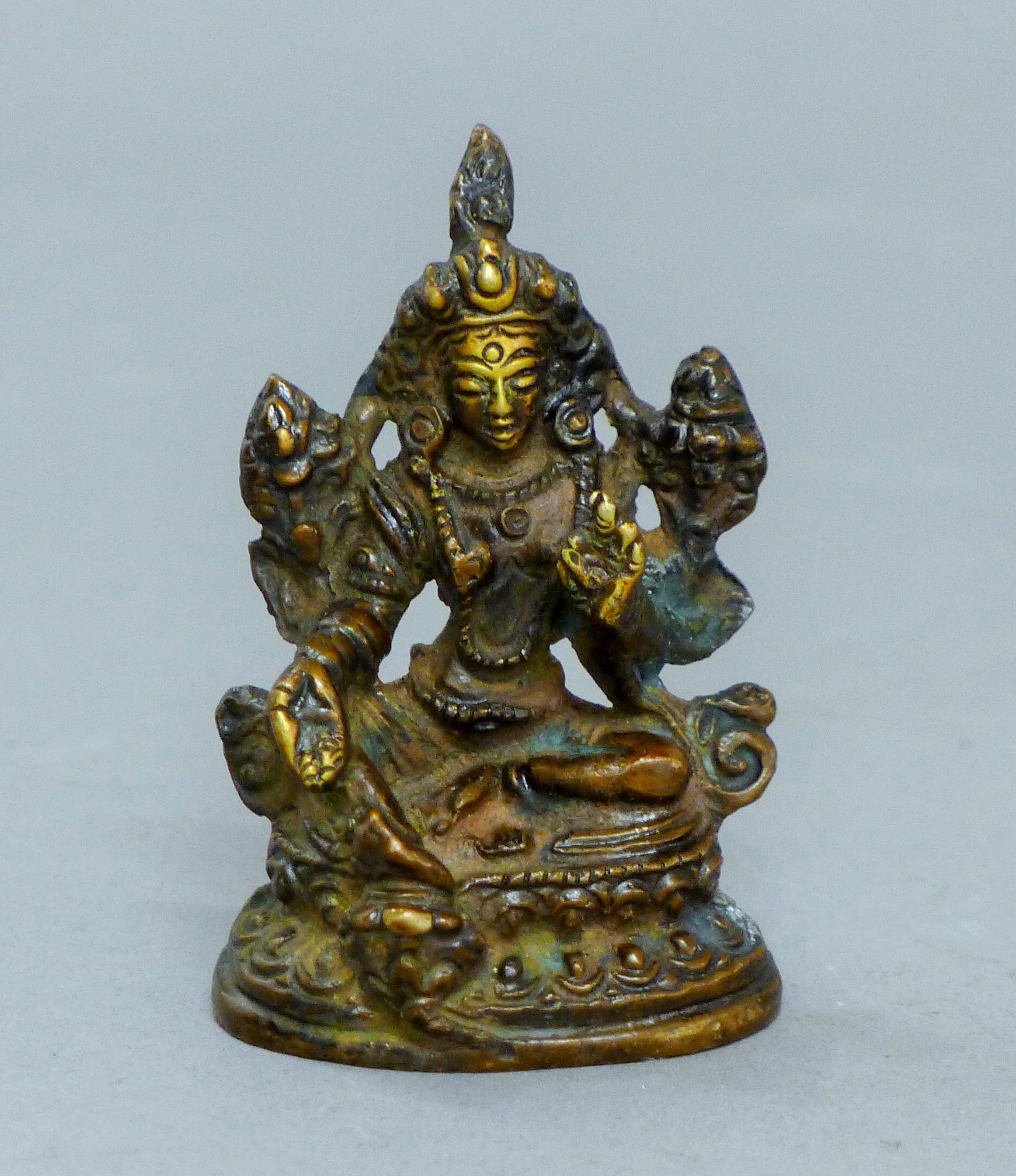 Two miniature bronze models of Buddha. The largest 9 cm high. - Image 4 of 5