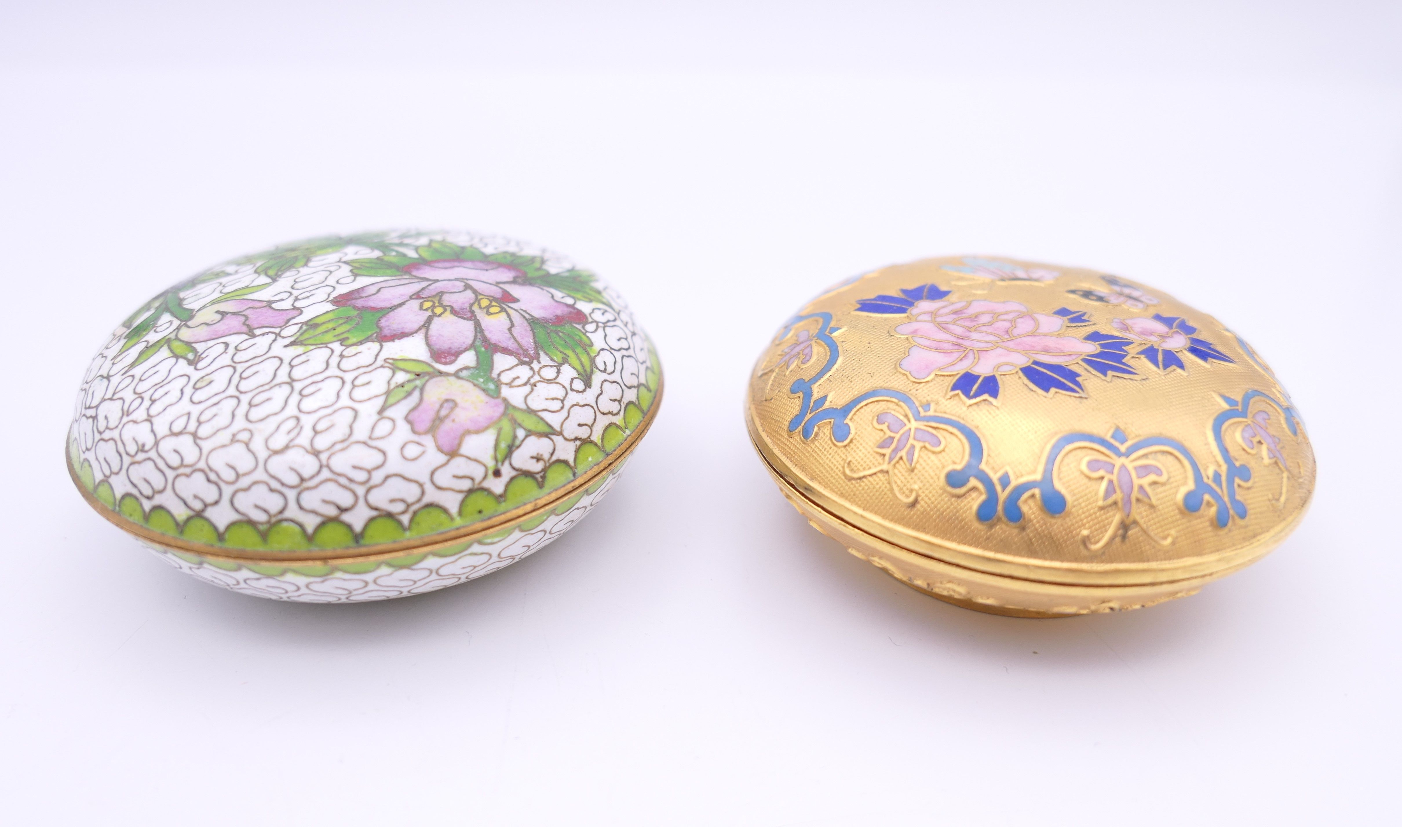 A quantity of enamel and other patch boxes, one marked Lille 1767 to base. Lille box 7 cm long. - Image 11 of 14