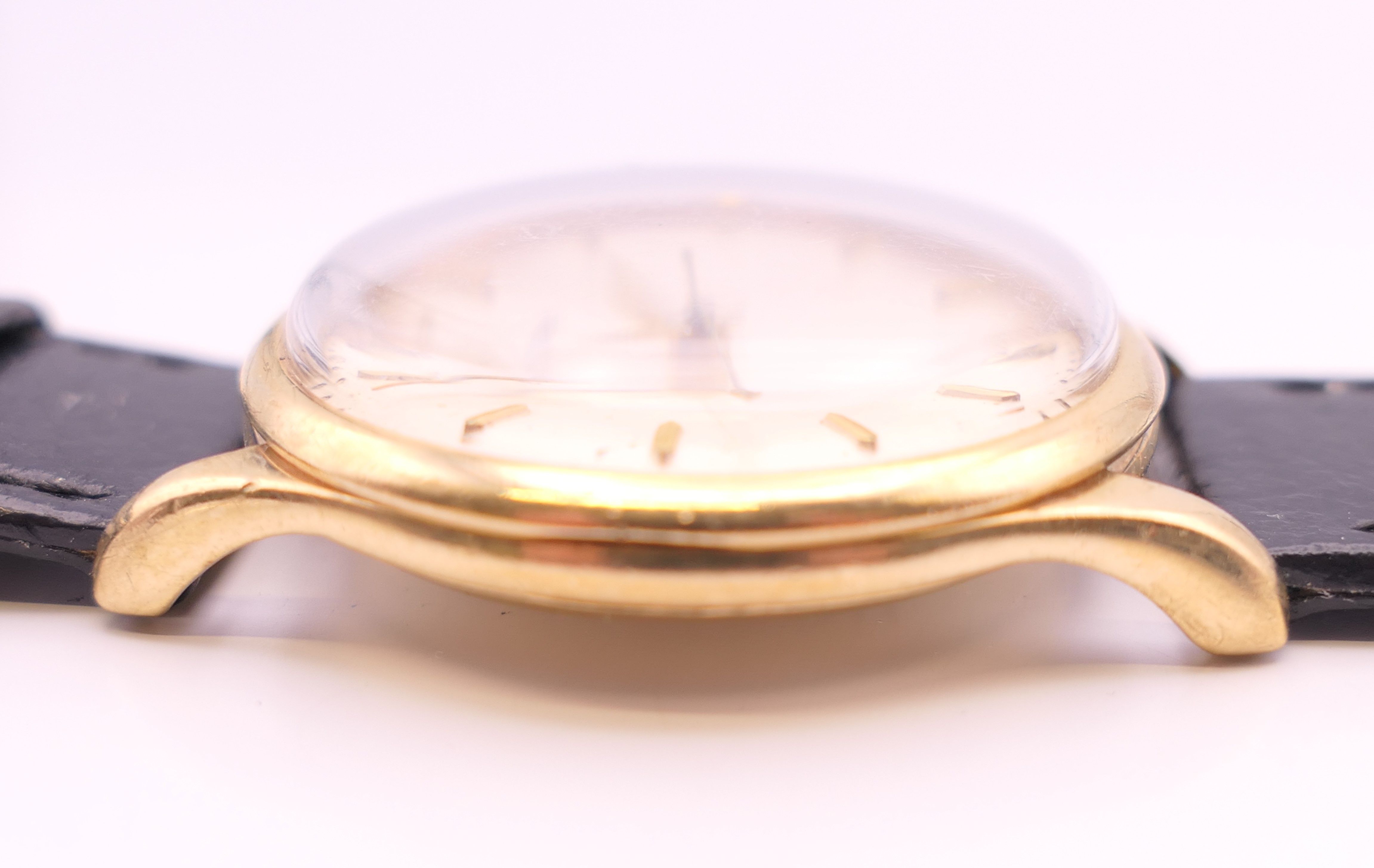 A 9 ct gold cased Eterna wristwatch inscribed to back WHL Dec 1961. 3.5 cm wide. - Image 4 of 7