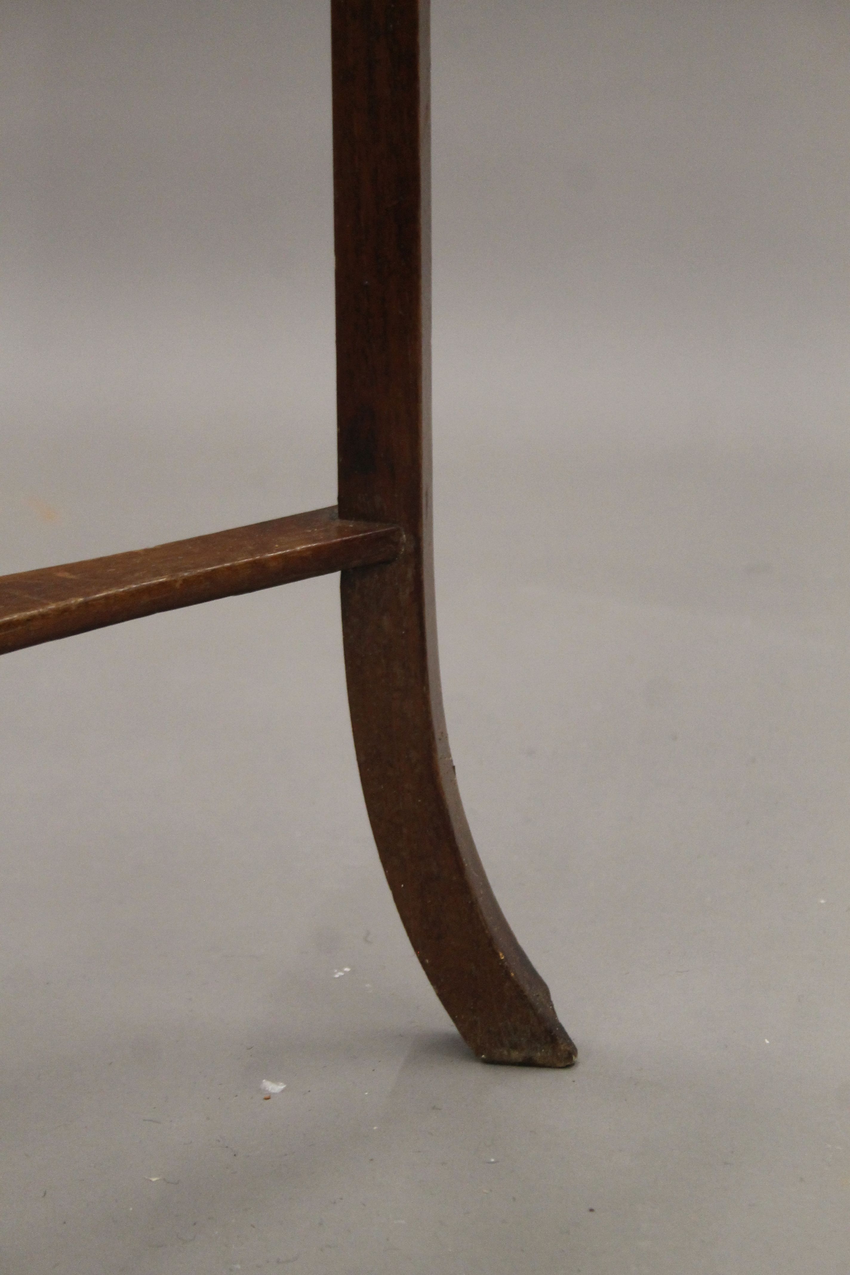 A George III mahogany corner washstand. 60 cm wide. - Image 5 of 6