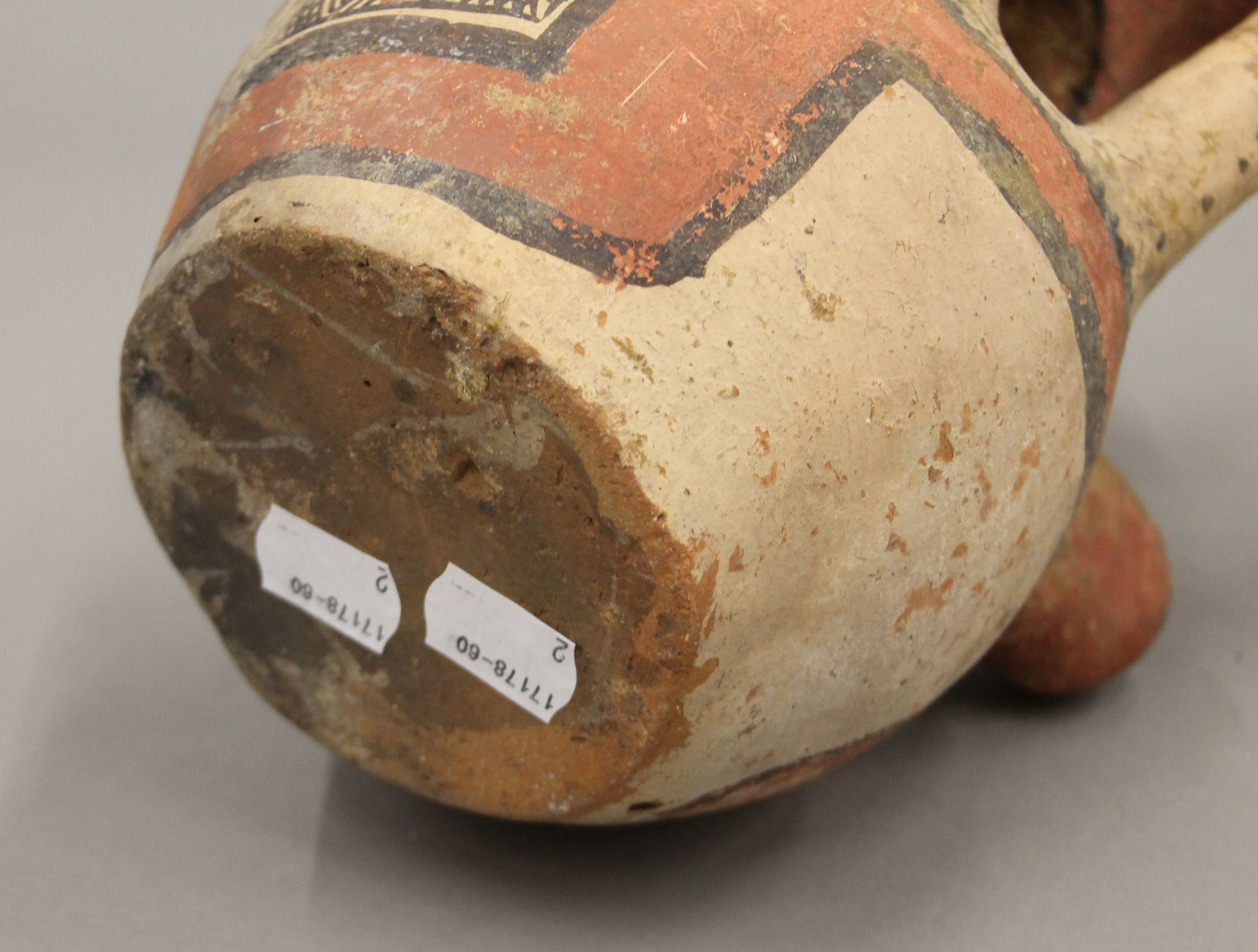 A Kabyle jug (part of the Berber people of Algeria). - Image 4 of 4