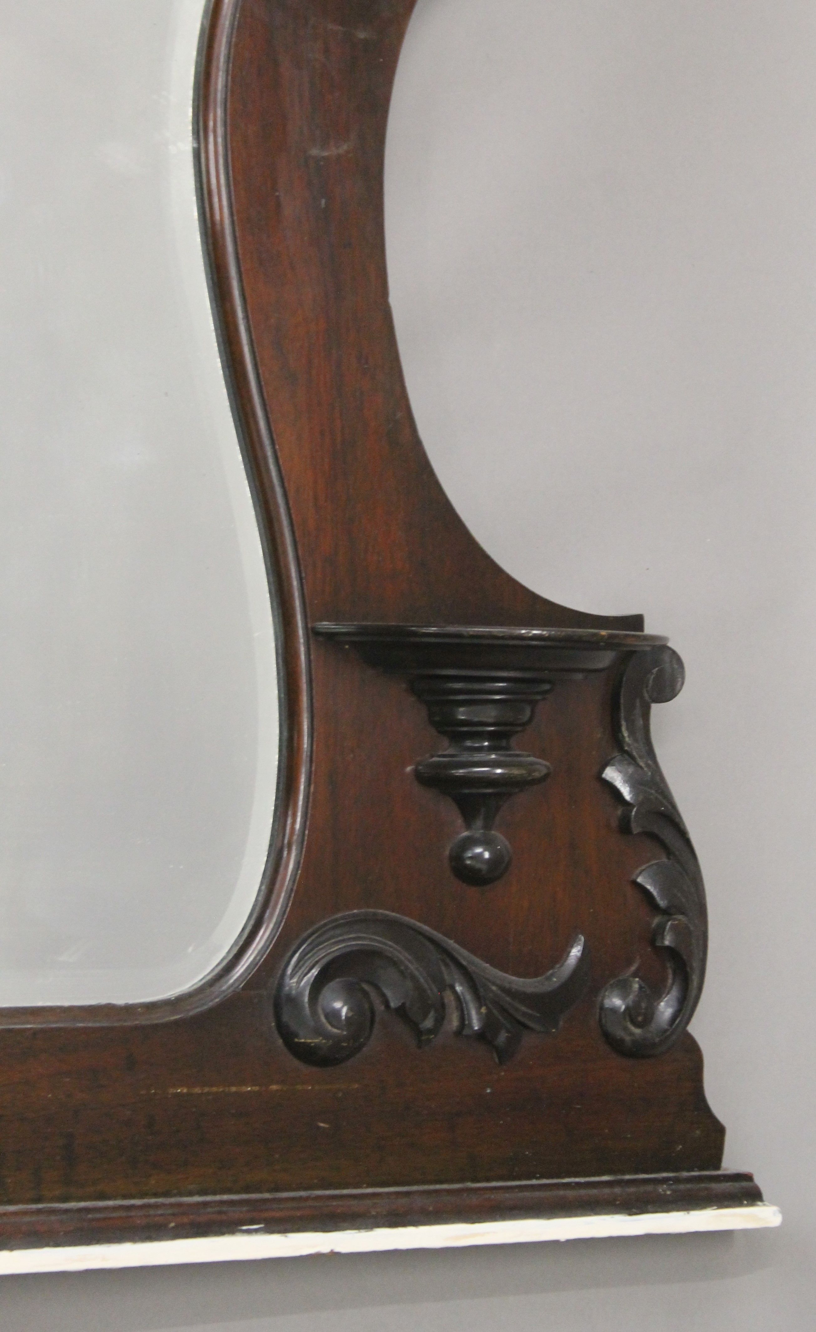 A late Victorian mahogany over mantle mirror. 125 cm wide. - Image 3 of 4