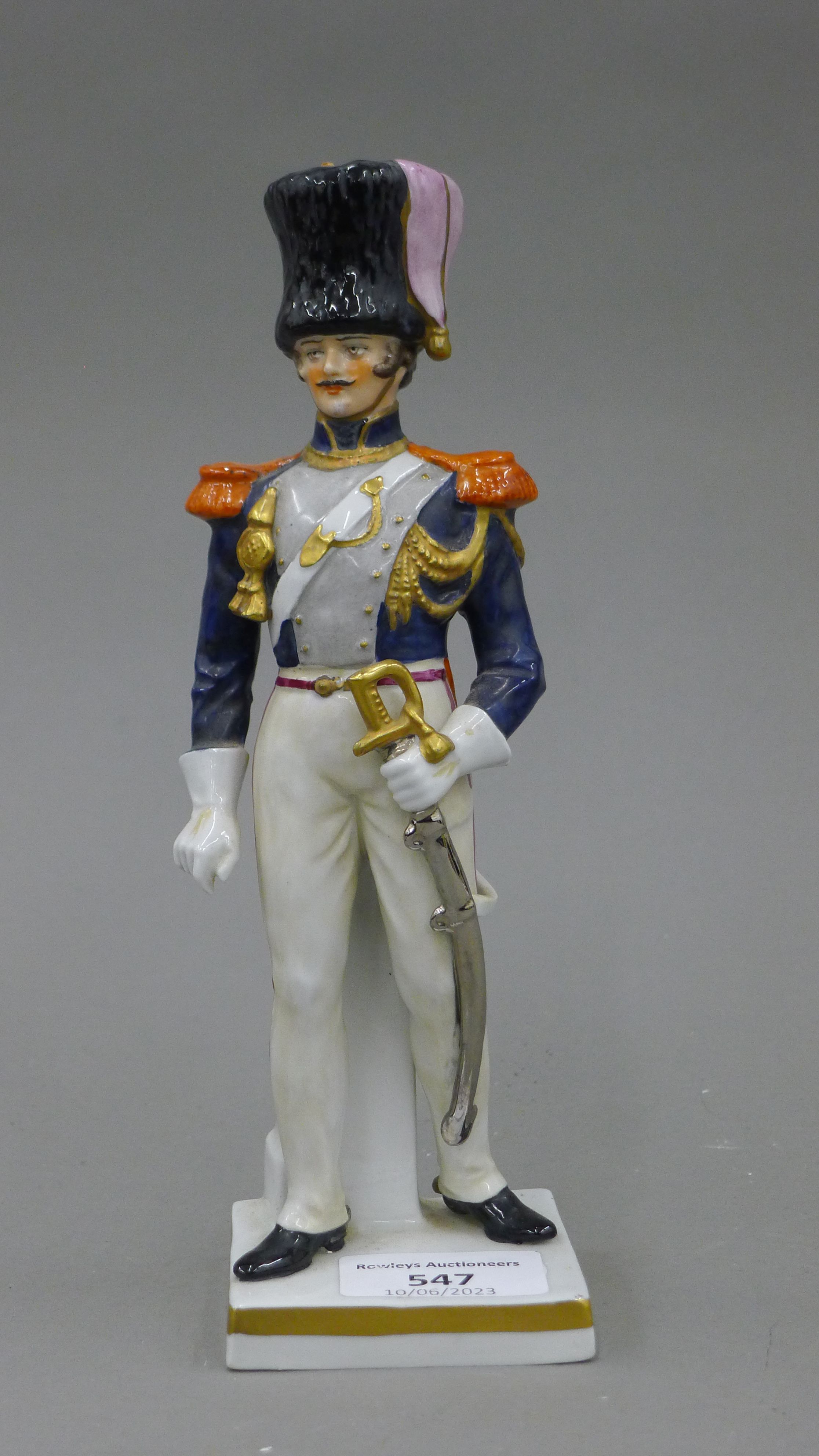 Four Continental porcelain models of soldiers. The largest 23 cm high. - Image 12 of 14