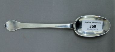 A William III silver trefid spoon, makers mark of Lawrence Coles, London 1698. 19.5 cm long.