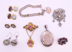 A quantity of various jewellery. Locket 4 cm high excluding suspension loop.
