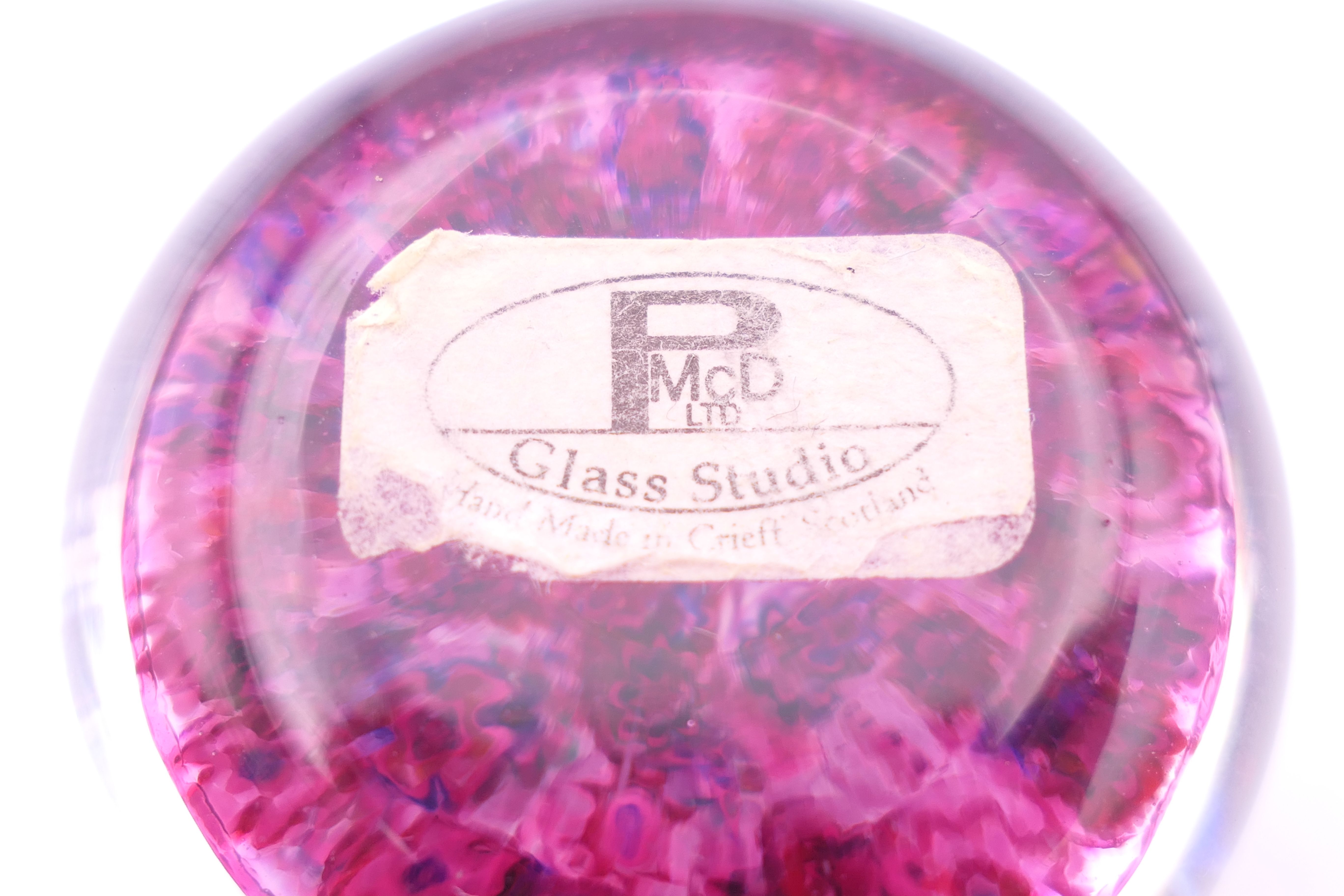 A Peter McDougall Crieff Scotland paperweight, signed PMCD.30. 3.5 cm high, 5 cm diameter. - Image 3 of 5