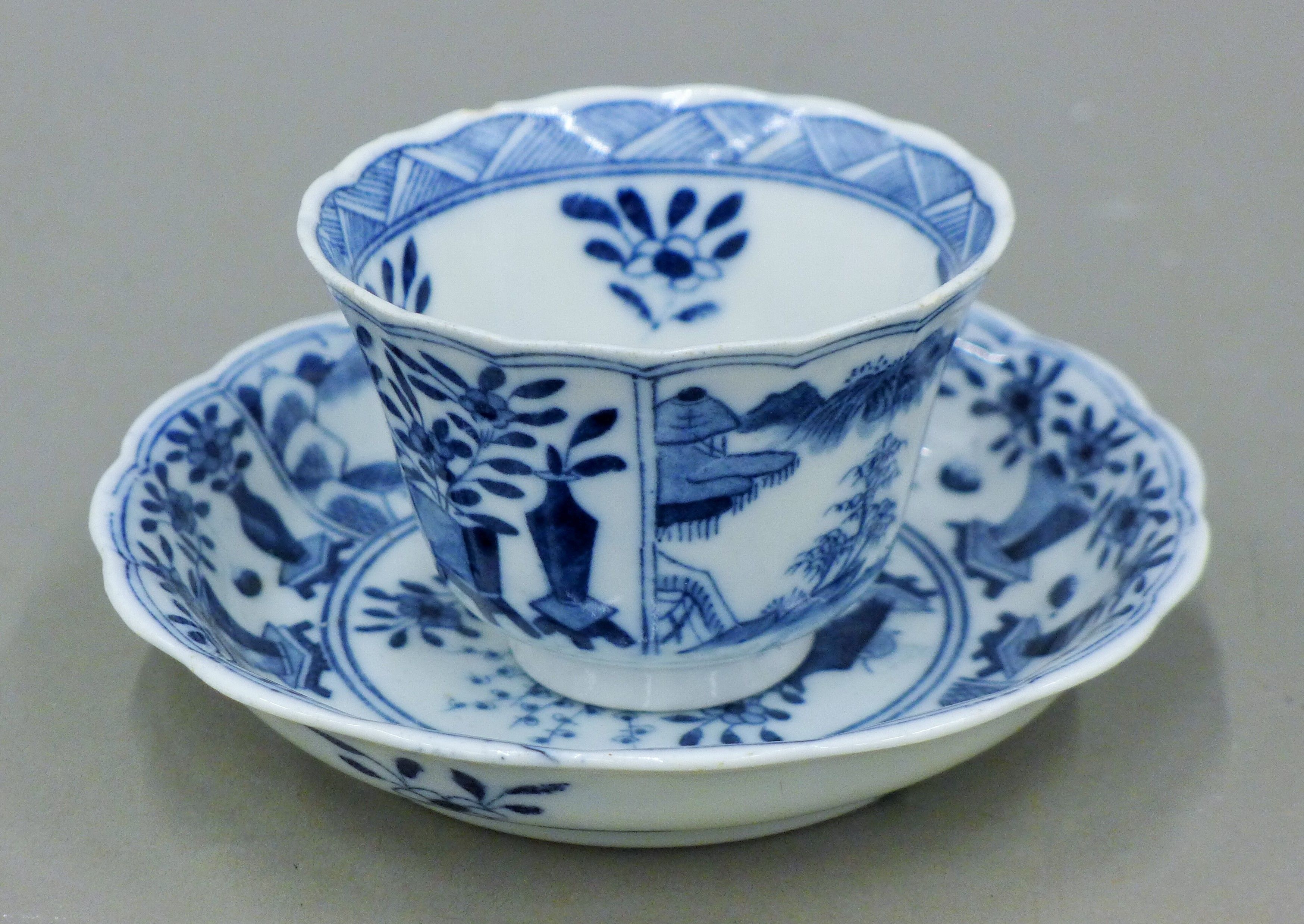 A quantity of Chinese porcelain. - Image 4 of 33